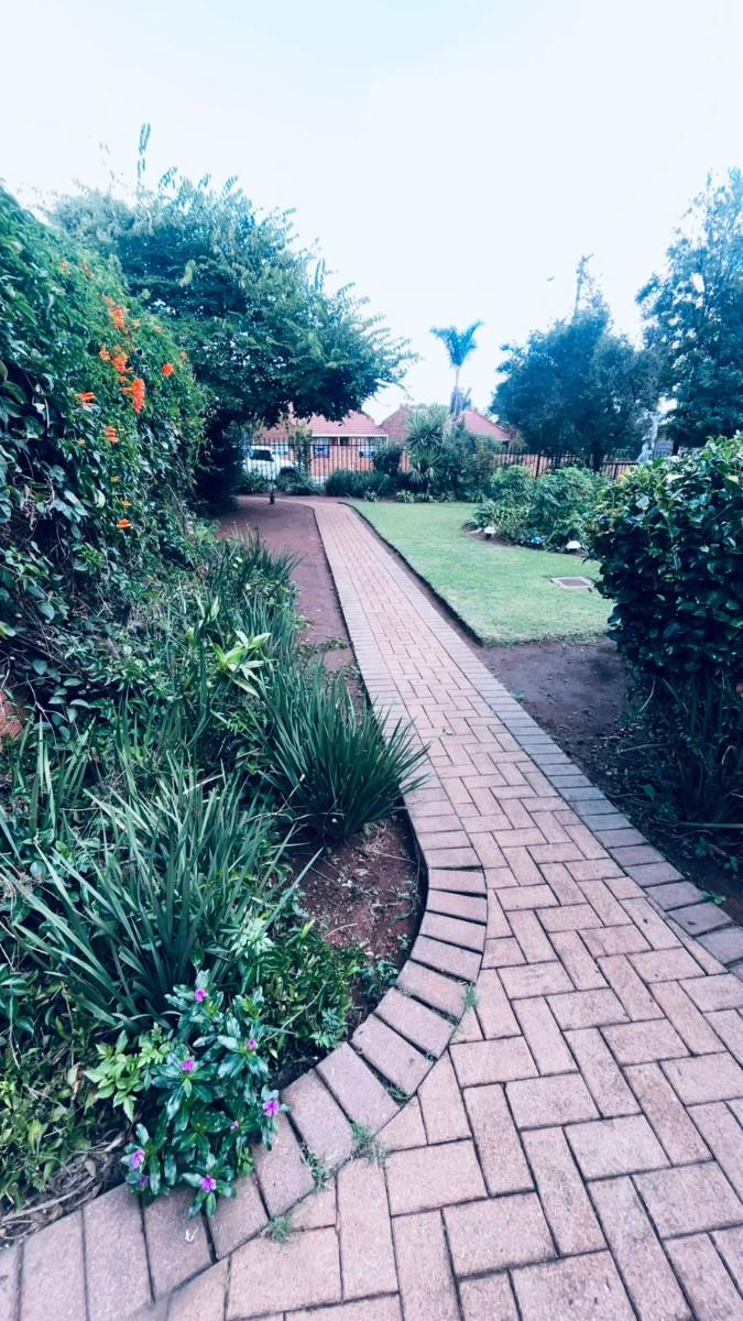 Prime Location ! 3 Bedroom House For Sale in Lyttelton Manor, Centurion. Business Potential