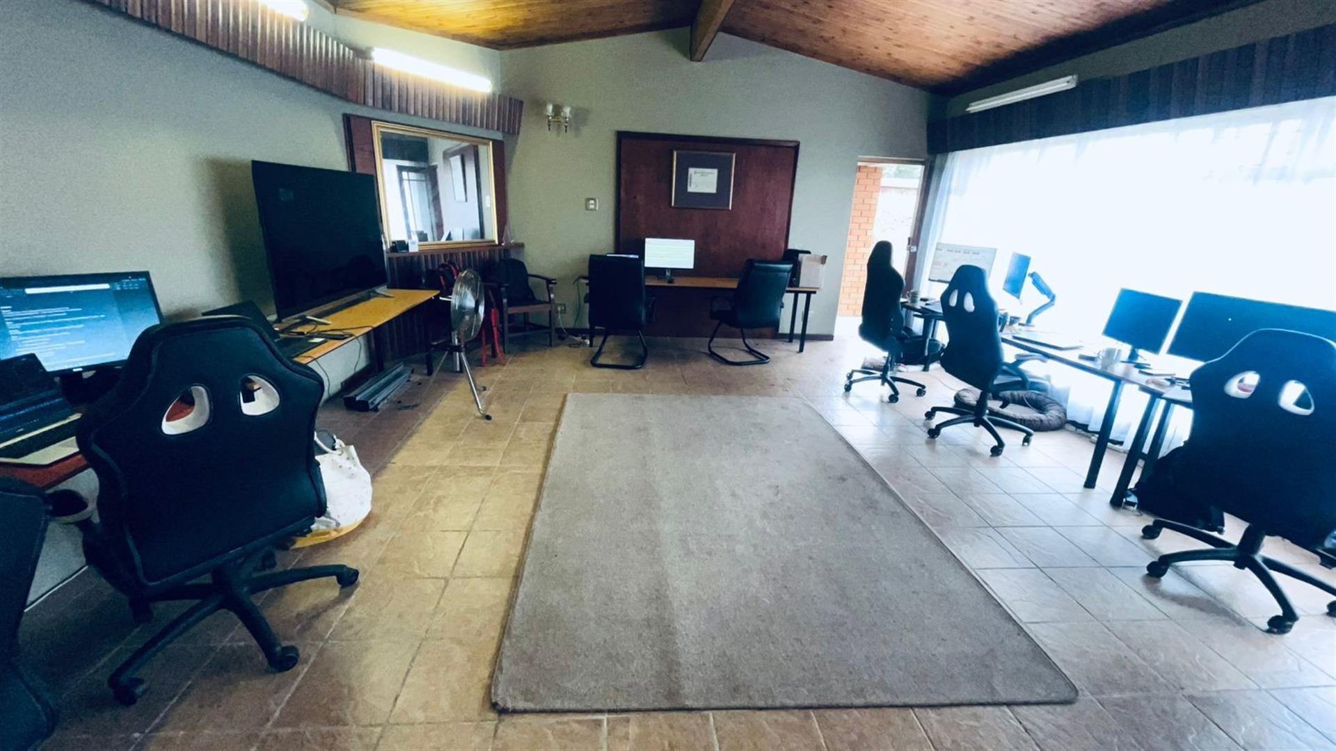 Prime Location ! 3 Bedroom House For Sale in Lyttelton Manor, Centurion. Business Potential