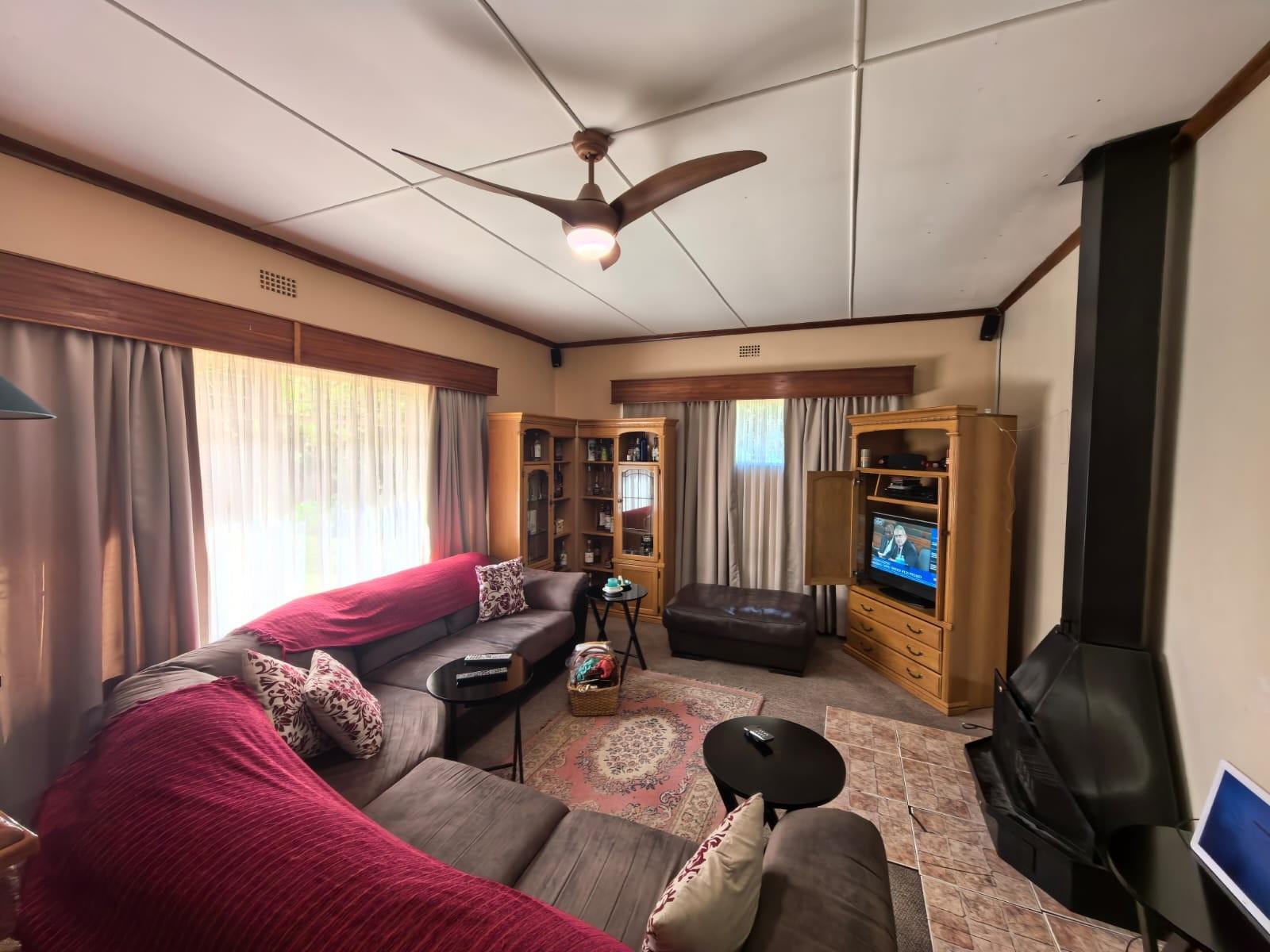 Your 4 Bedroom Sanctuary of Comfort and Modern Living in Carters Glen, Kimberley