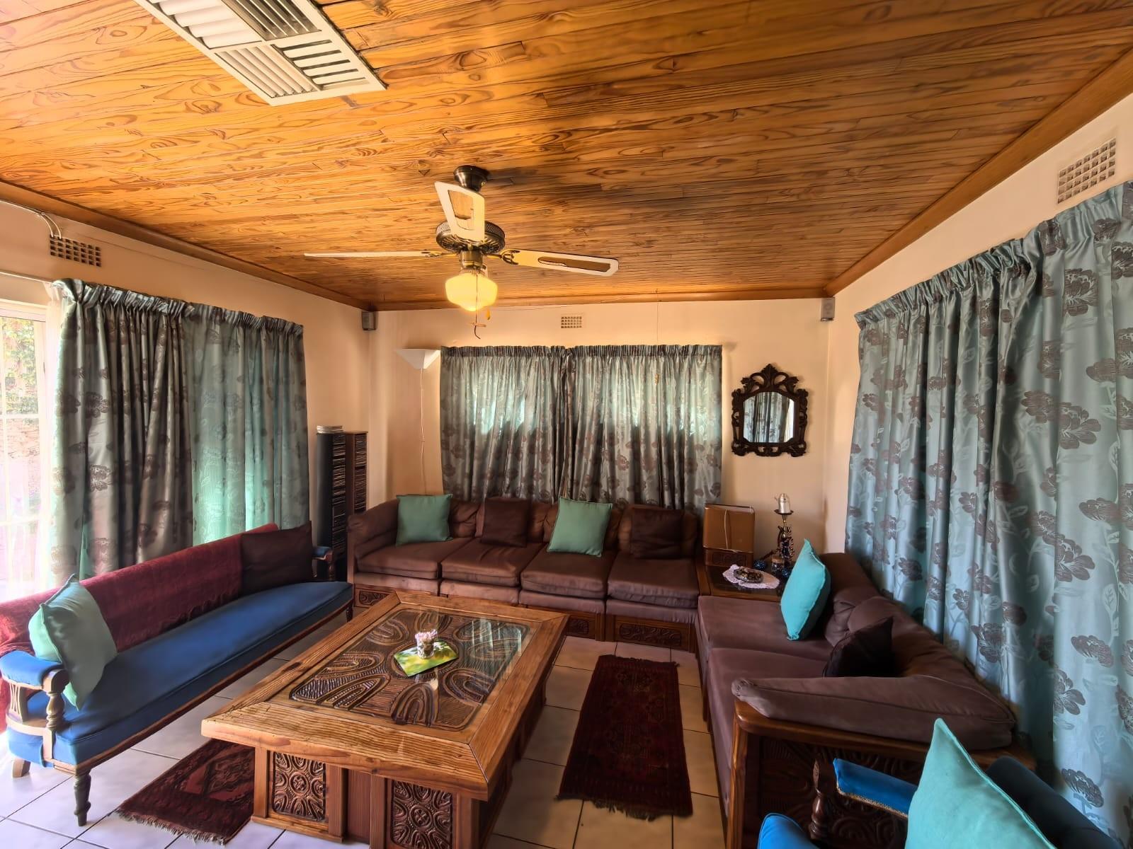 Your 4 Bedroom Sanctuary of Comfort and Modern Living in Carters Glen, Kimberley