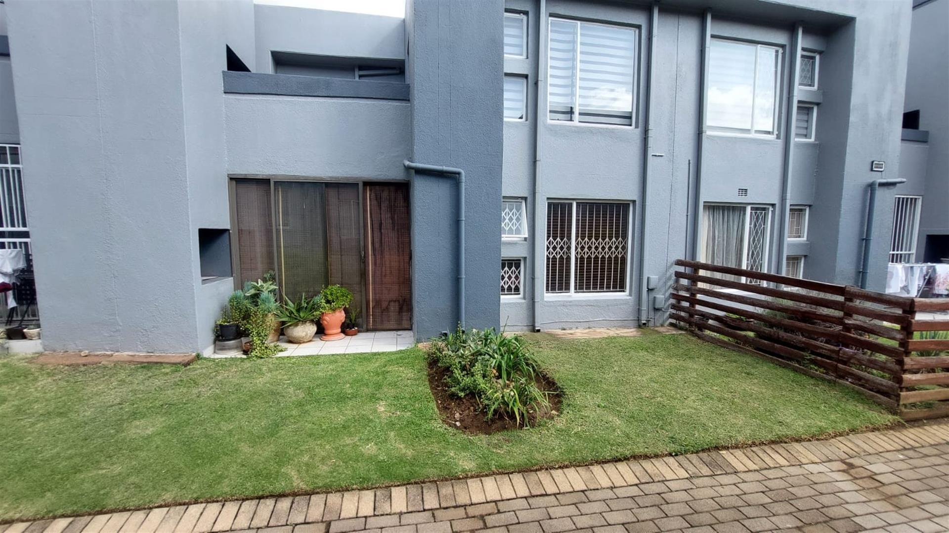 GREAT DEAL MR OR MRS RENTER!