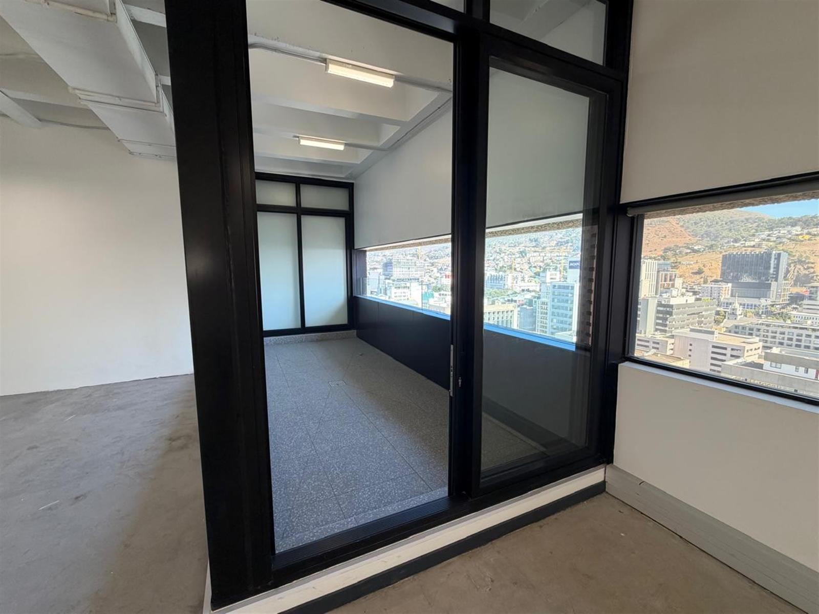 Office To Rent in Cape Town City Centre, Cape Town