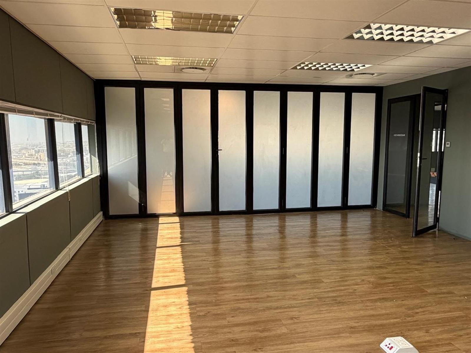 Office To Rent in Cape Town City Centre, Cape Town