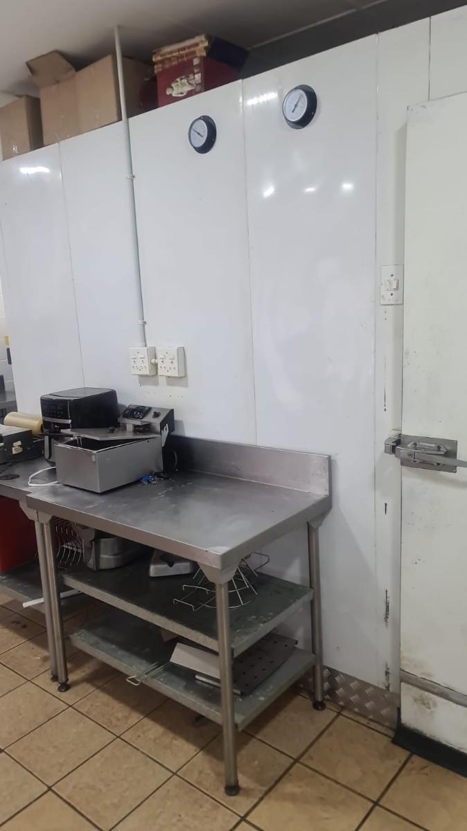 Business Restaurant For Sale in Randfontein Central, Randfontein