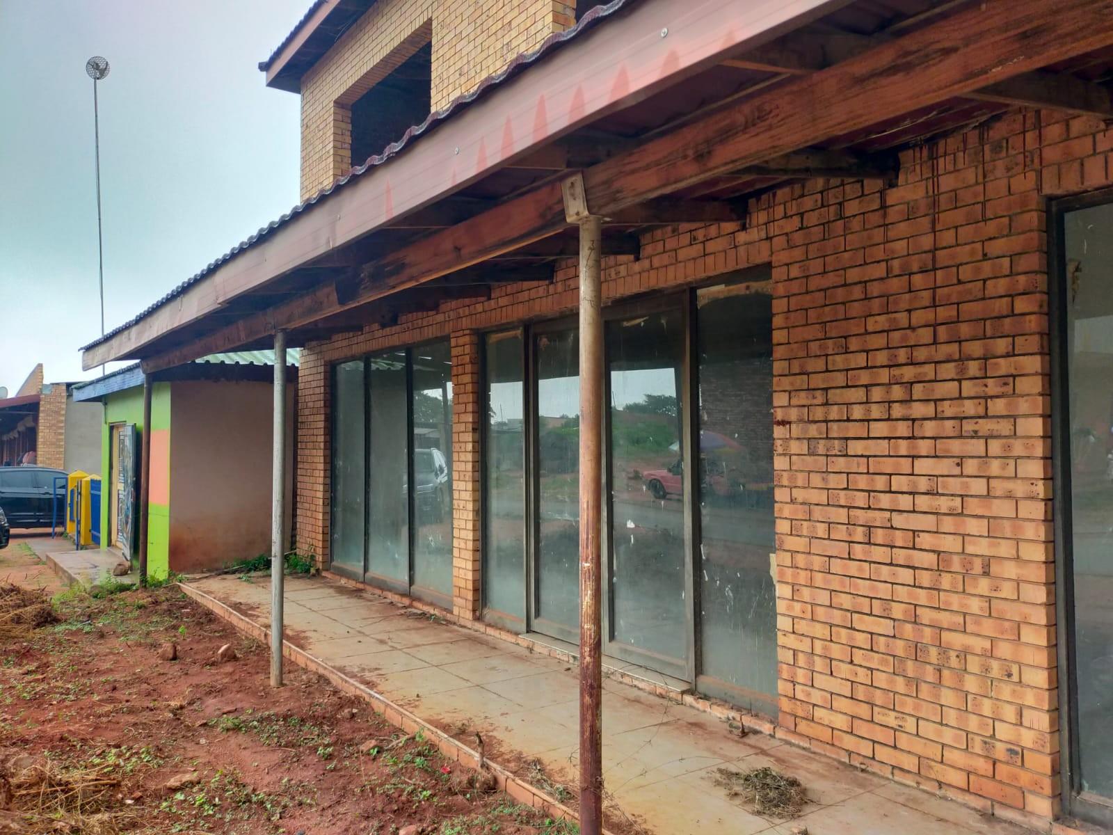 Commercial Property for sale in Tshilamba, Mutale, 354 m²