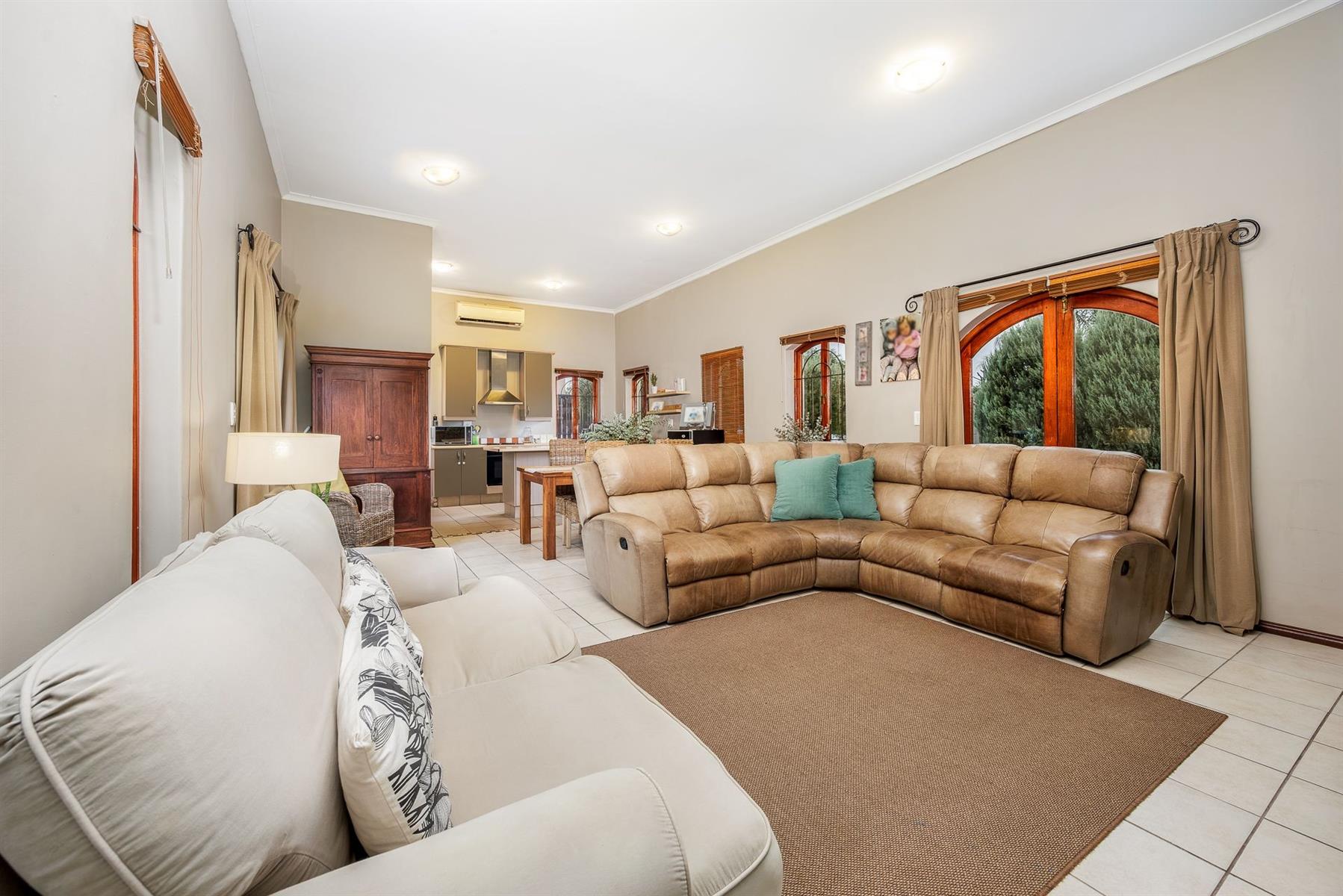 3 Bedroom House in Dukes Estate, Wellington