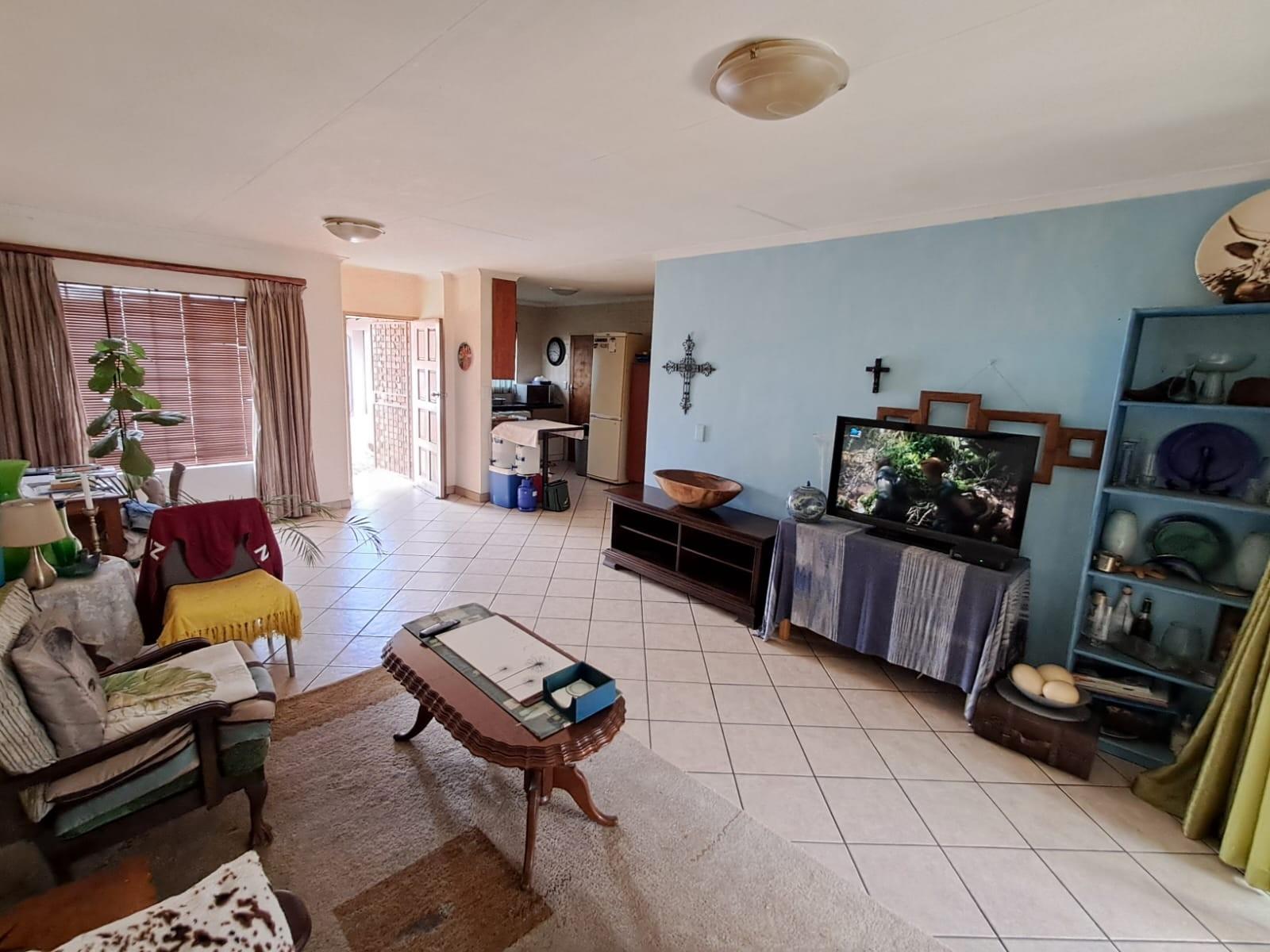 2 Bedroom Townhouse For Sale in Rooihuiskraal North Centurion Gauteng