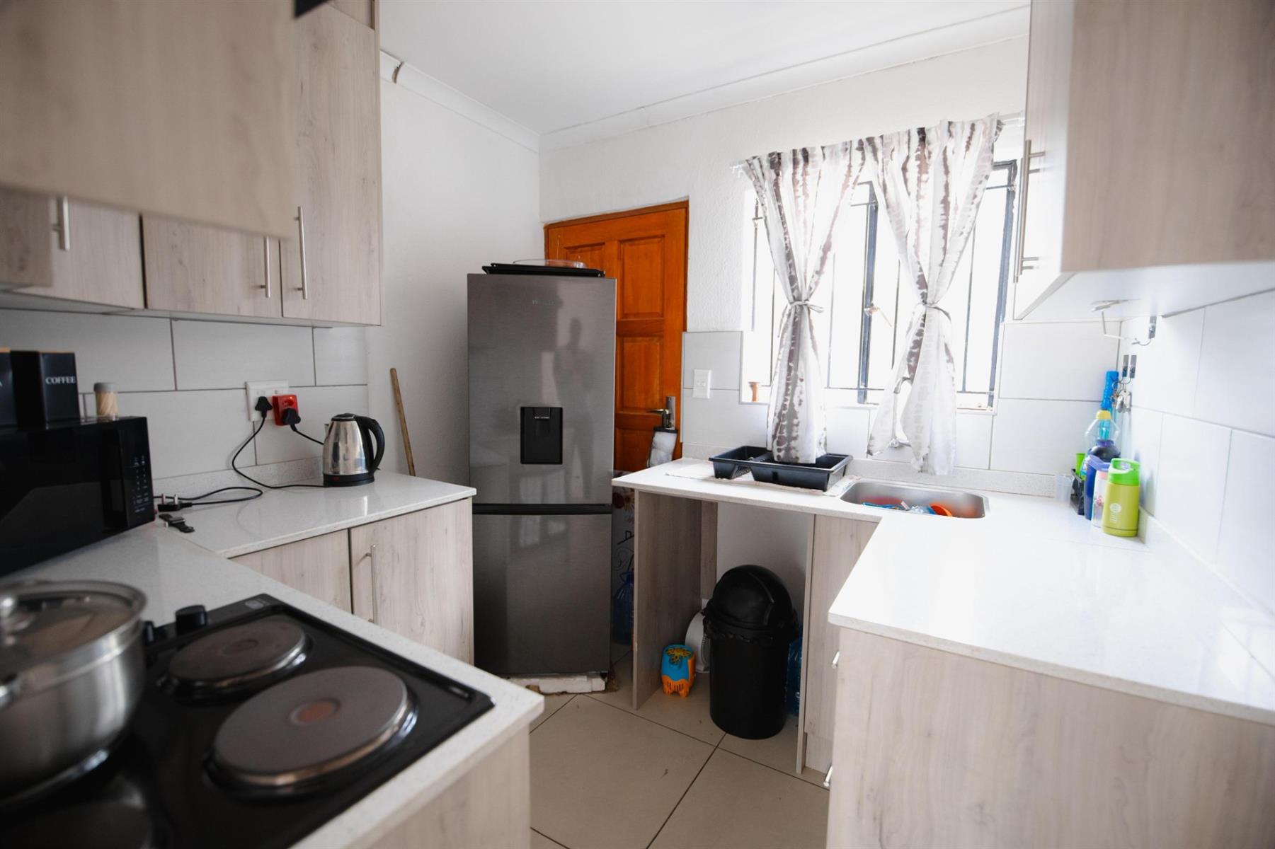 2 Bedroom House For Sale in Toekomsrus, Randfontein
