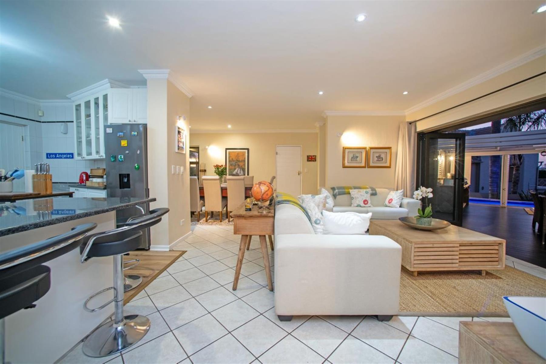Luxury Smart Living 3-Bedroom Cluster Home with Flatlet and Entertainer’s Dream Outdoor Space