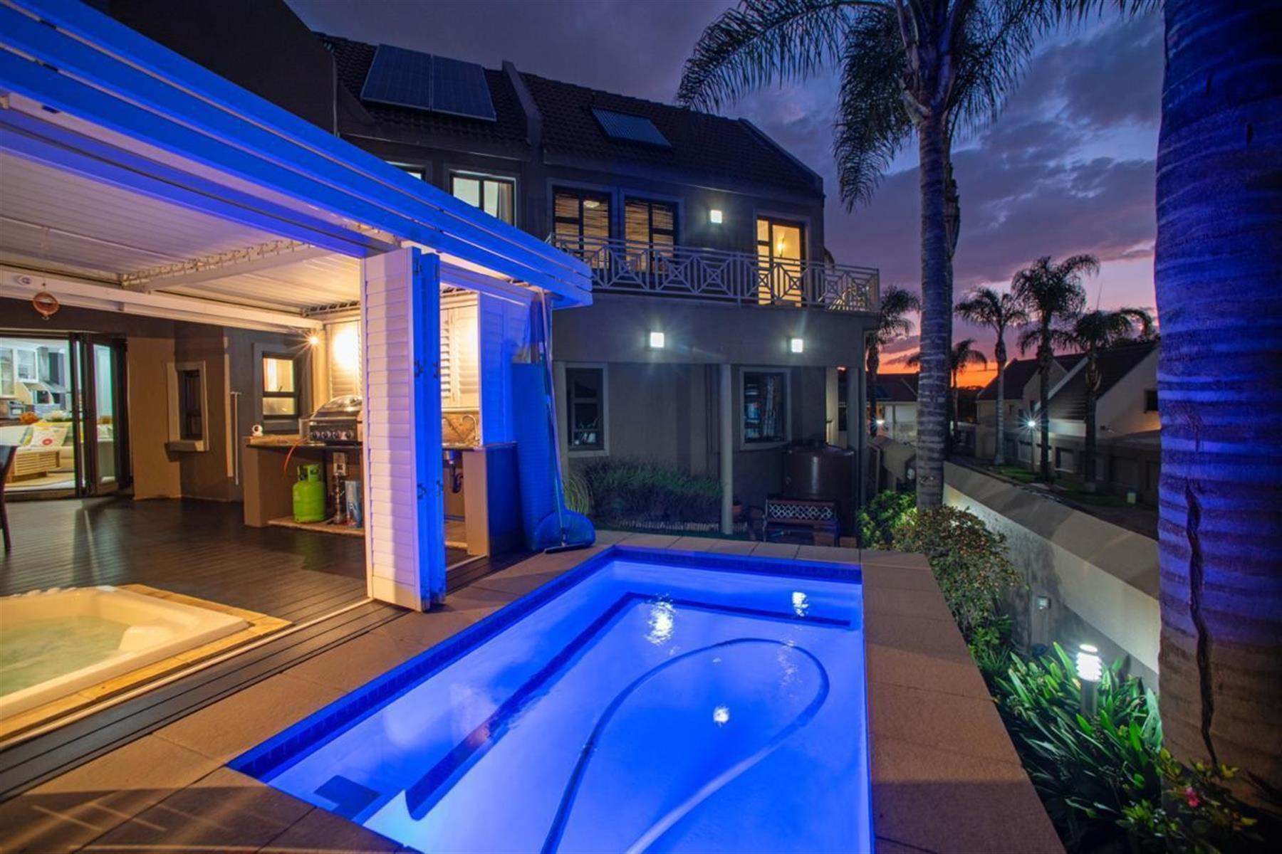 Luxury Smart Living 3-Bedroom Cluster Home with Flatlet and Entertainer’s Dream Outdoor Space