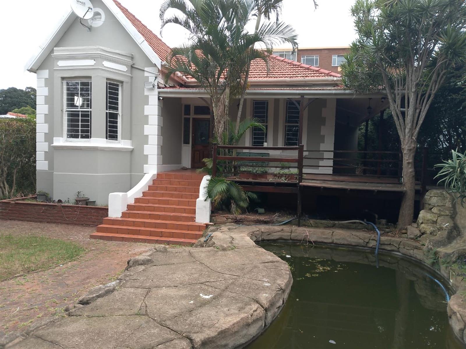 One Sleeper female commune To Rent in Glenwood, Durban, KwaZulu Natal