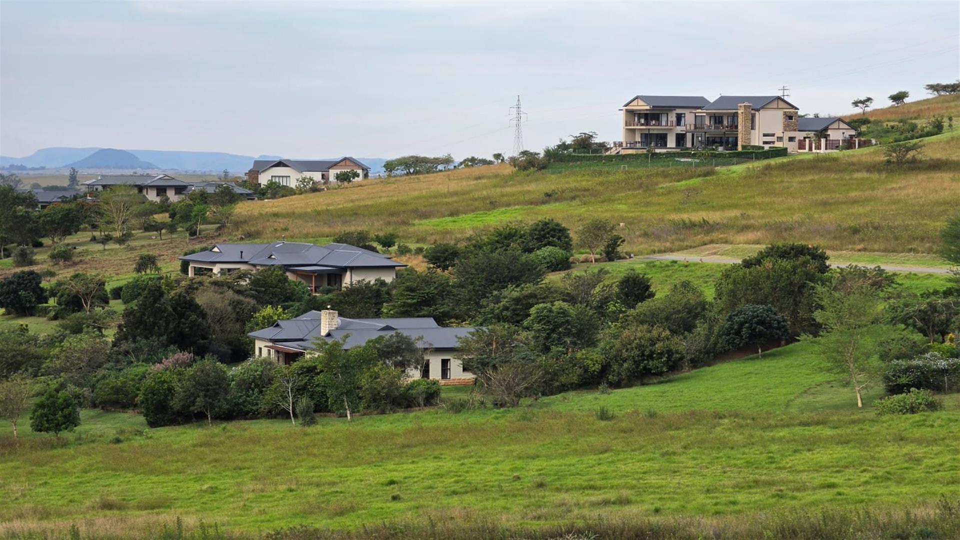 Prime 2499m² Vacant Land in Intaba Ridge Eco Estate with Beautiful Scenic Outlook