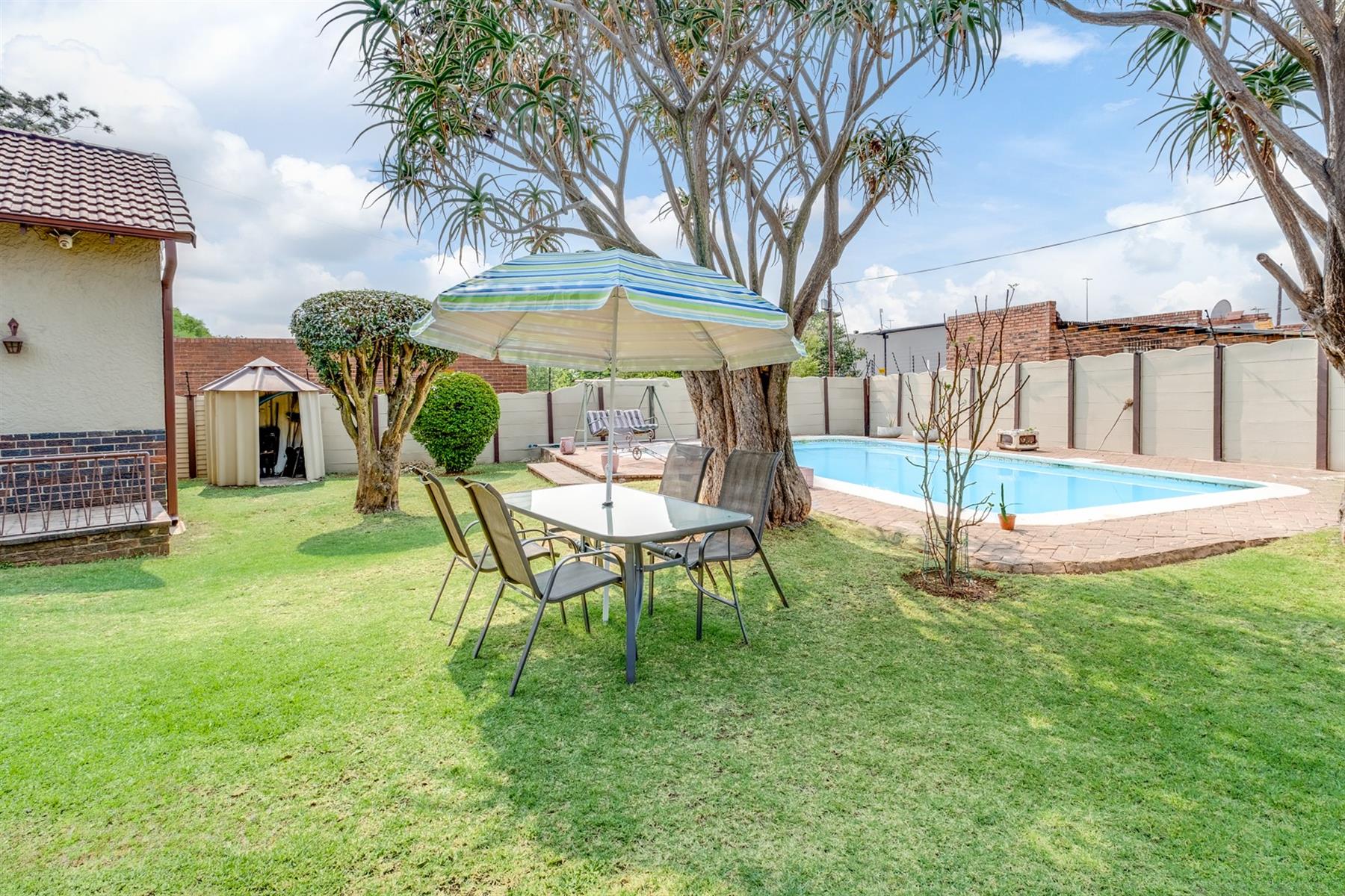 House for sale in Hurlyvale, Edenvale, 991 m²