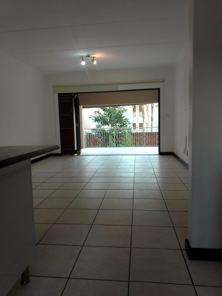 Apartment for sale in Sunninghill, Sandton, 85 m²