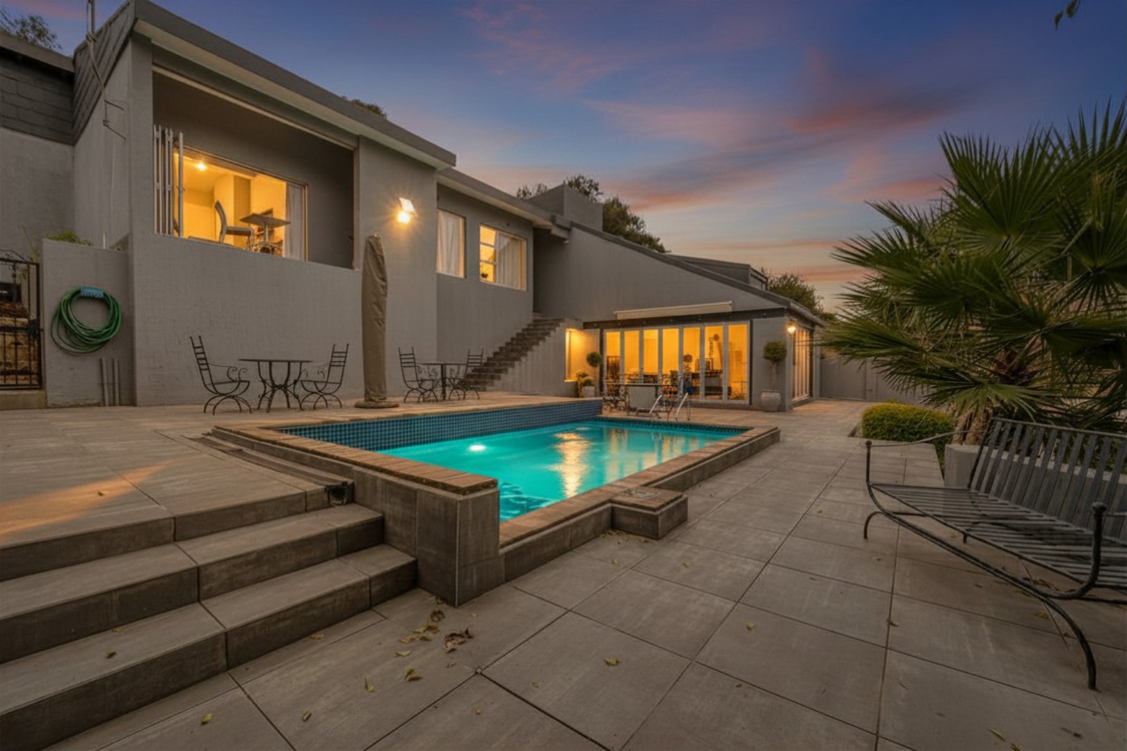 Hillside Luxury Home with Panoramic Views