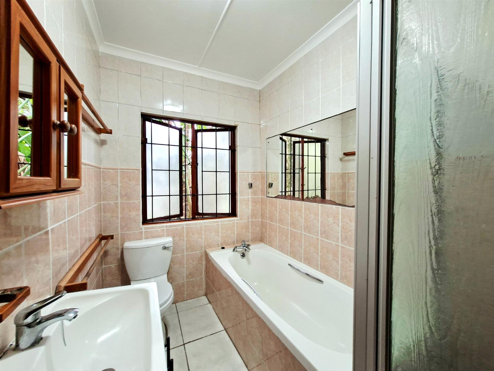 Back on the market - 2 Bedroom cottage To Rent in Westville, Durban, KwaZulu Natal