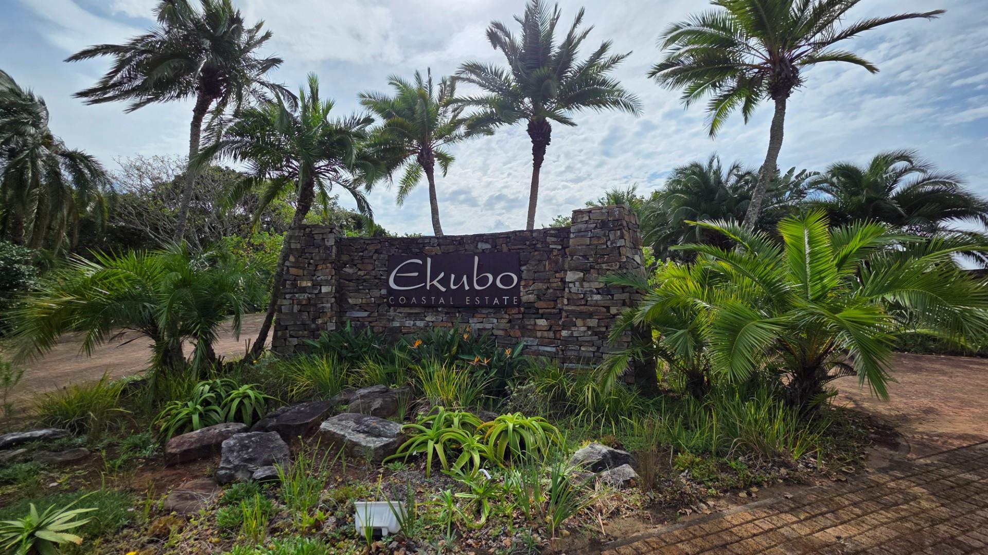 Upmarket 4 bedroom, 4 bathroom Villa in Exclusive Eco Estate in Port Edward