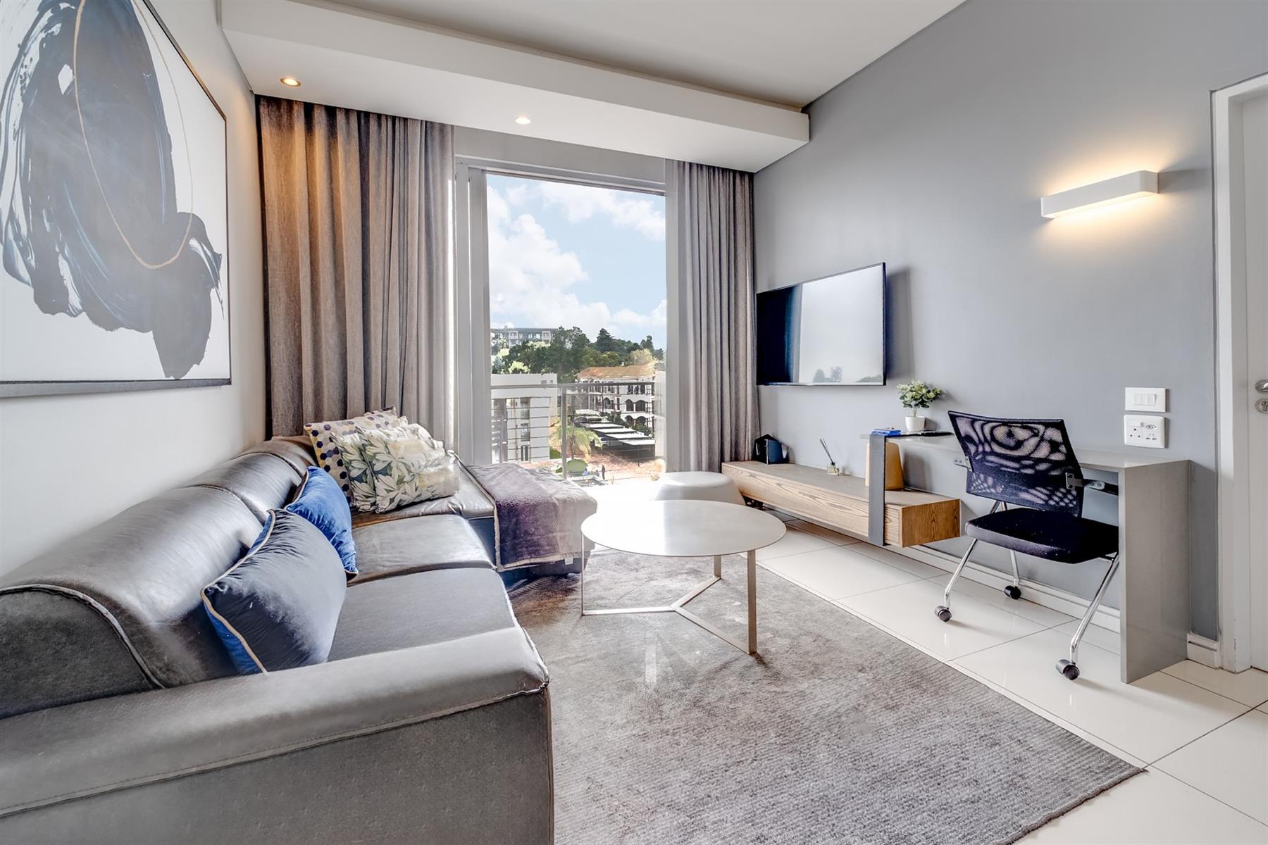 Stunning Apartment For Sale in Sandown, Sandton
