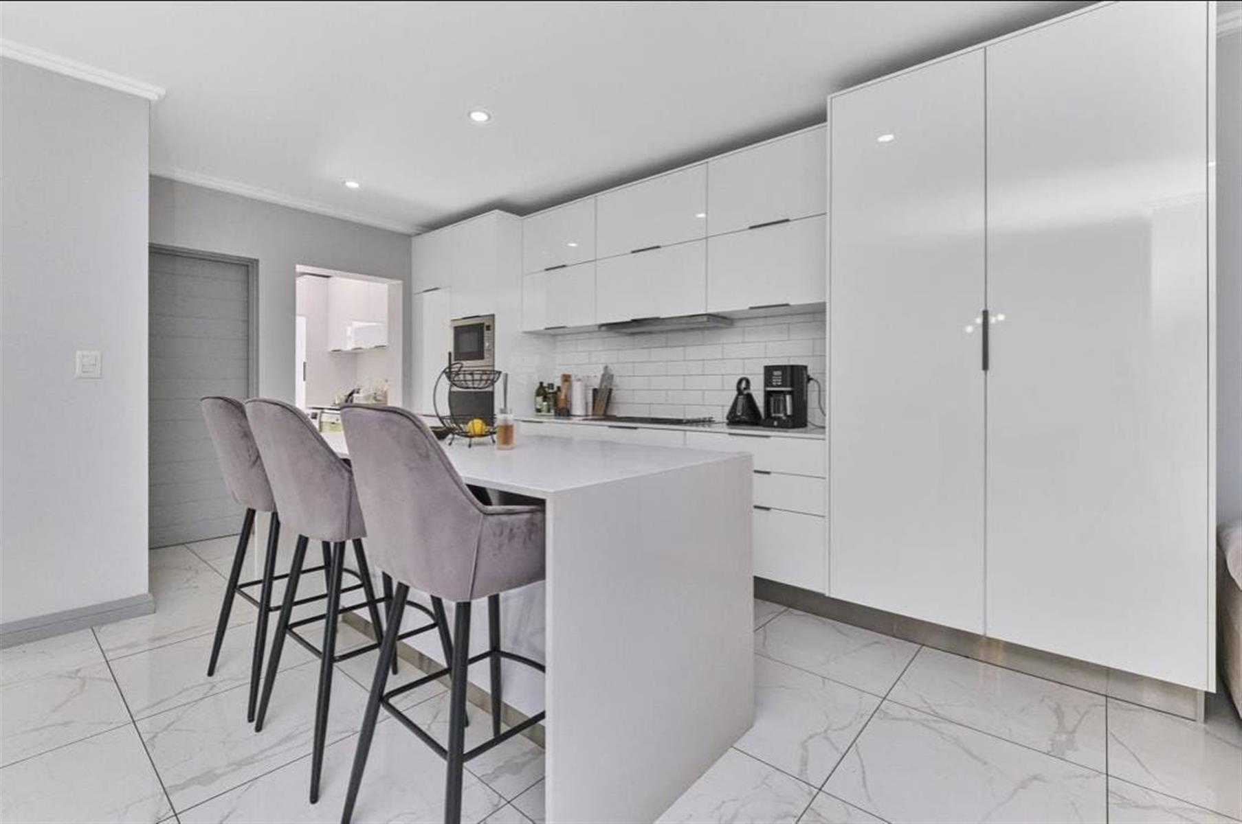 Townhouse for sale in Broadacres, Sandton, 245 m²