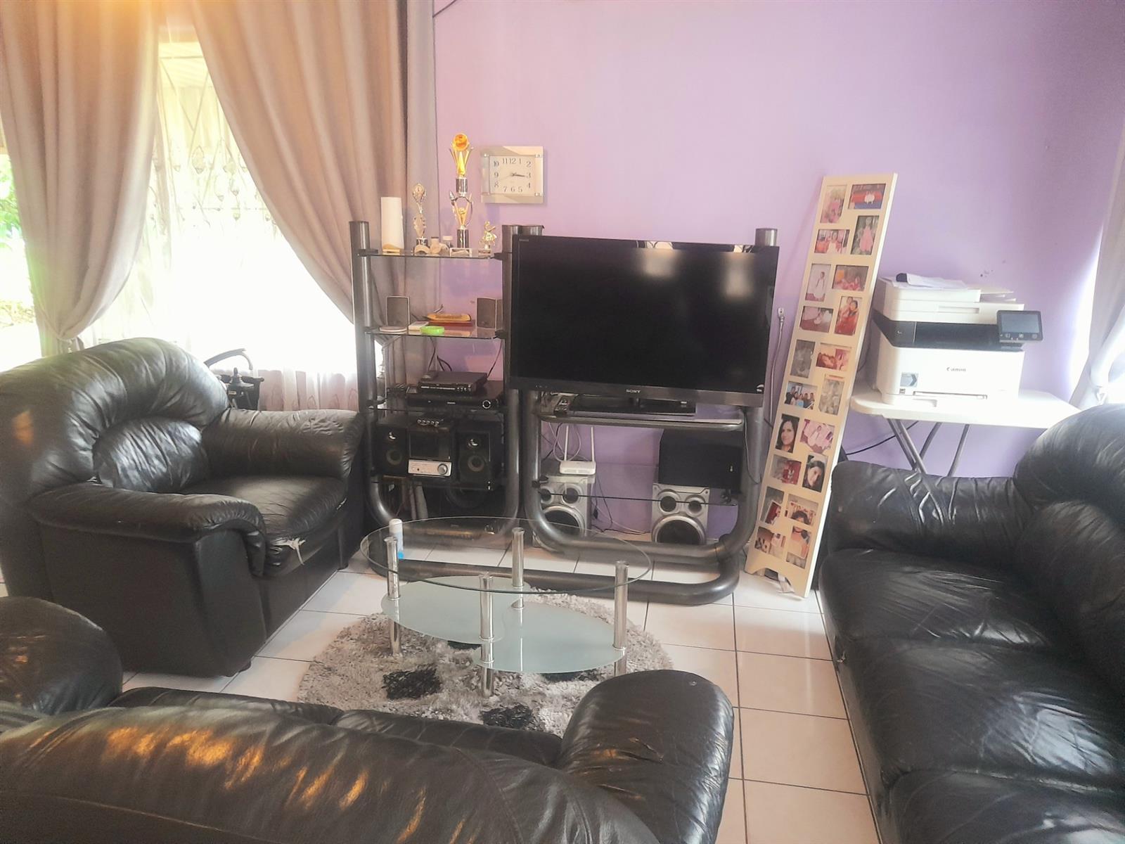 House For Sale in Brookdale, Phoenix, KwaZulu Natal