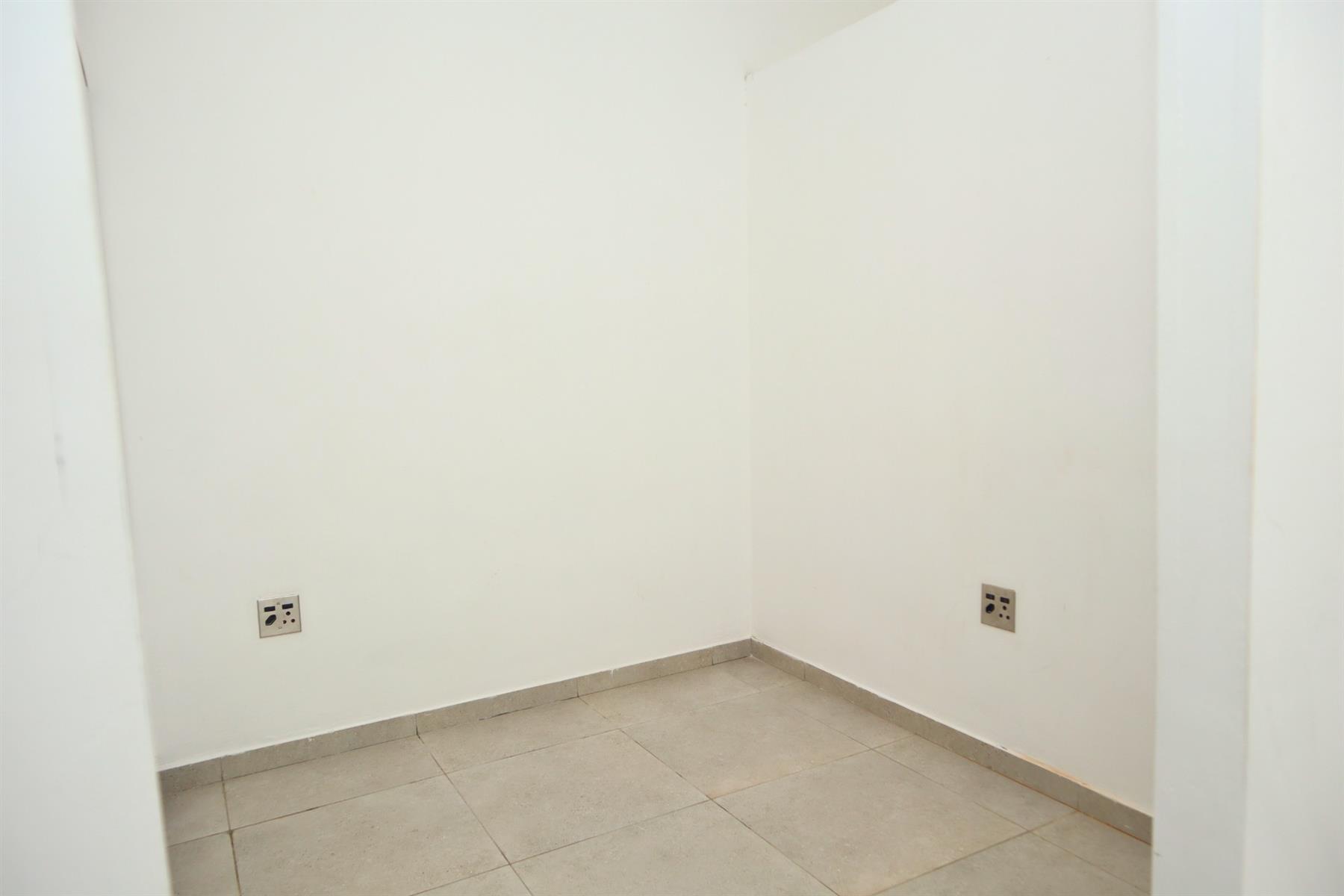 Apartment for rent in Ferndale, Randburg, 193, The Base, 323 Surrey Avenue, Ferndale, Randburg, Gauteng, 33 m²