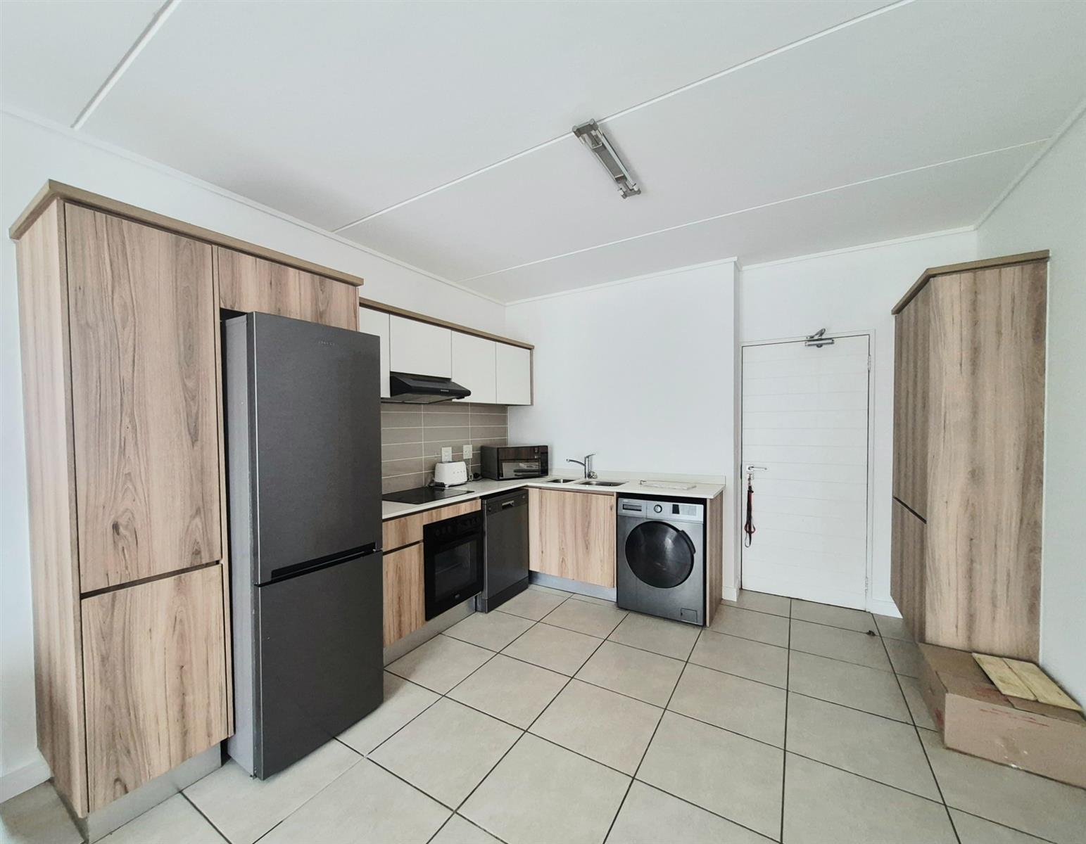 Modern 2-Bedroom Apartment in The Reid - Ideal for First-Time Buyers and Investors