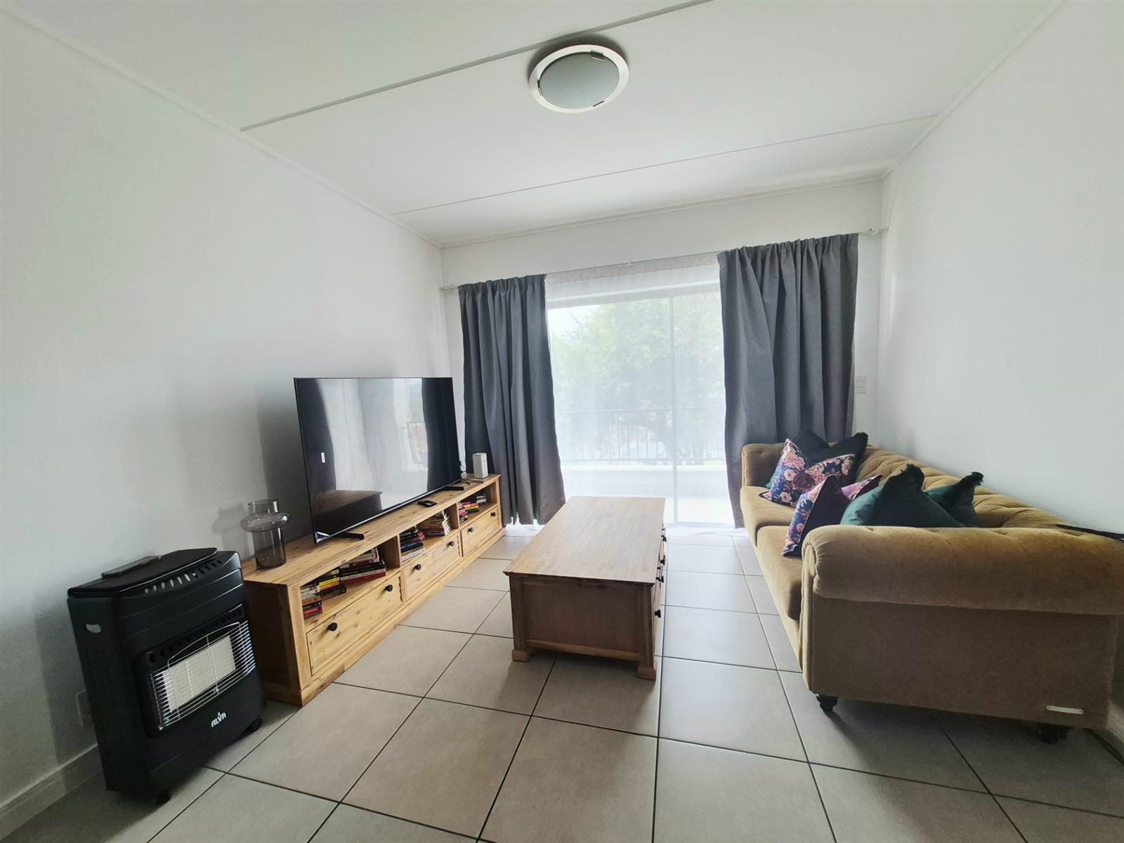 Modern 2-Bedroom Apartment in The Reid - Ideal for First-Time Buyers and Investors