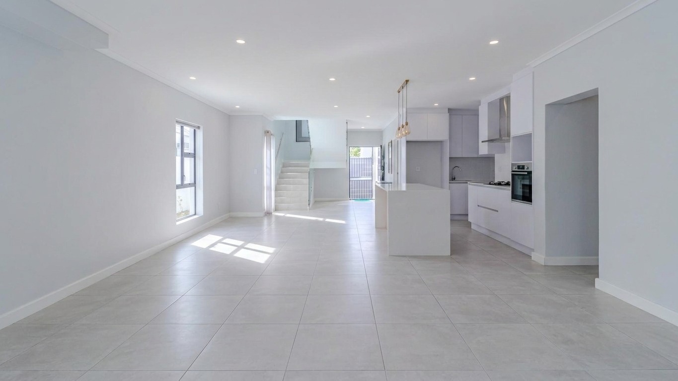 Four bedroom House for Sale in Sandown