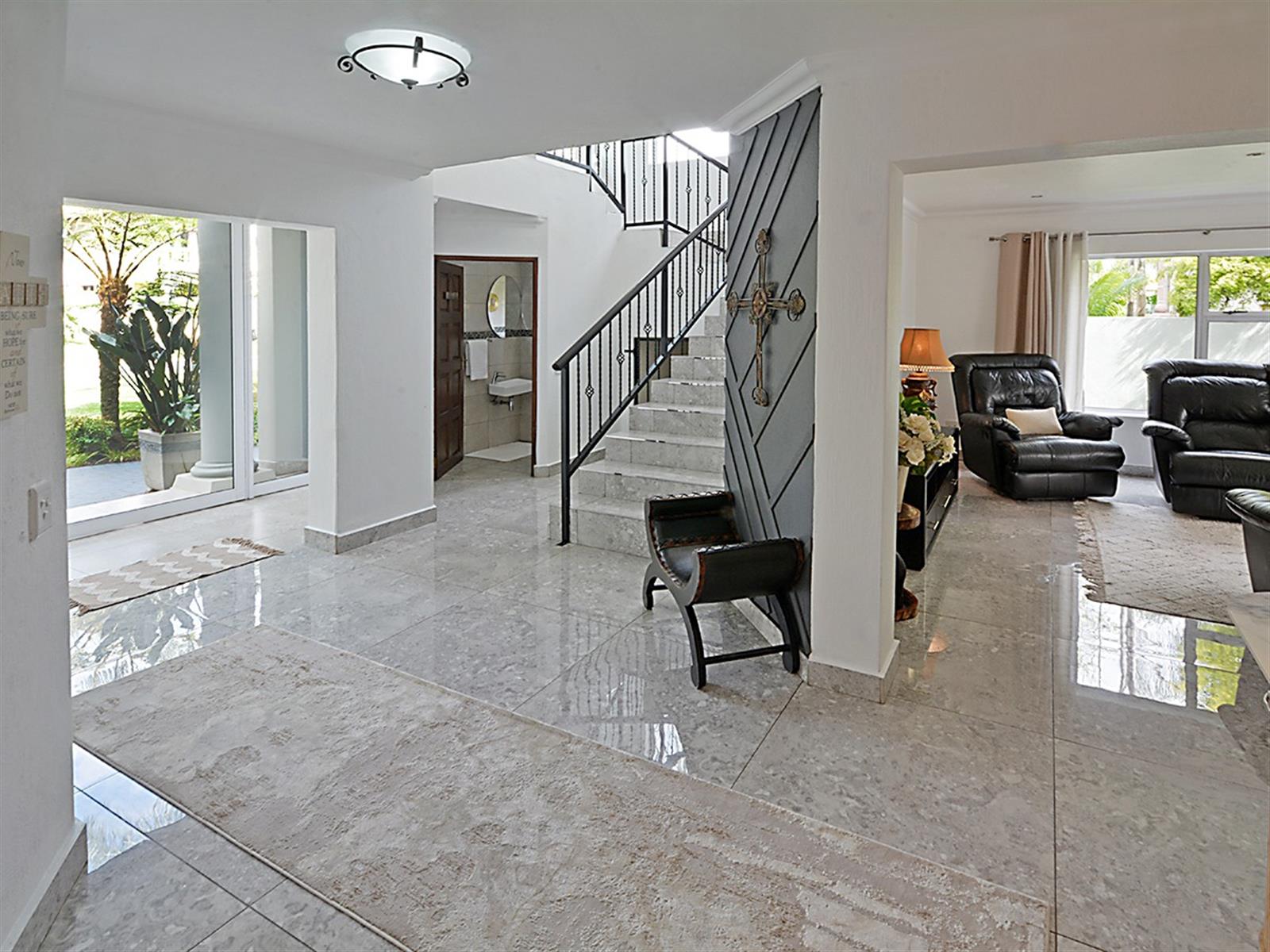 4 Bedroom - Glen Erasmia