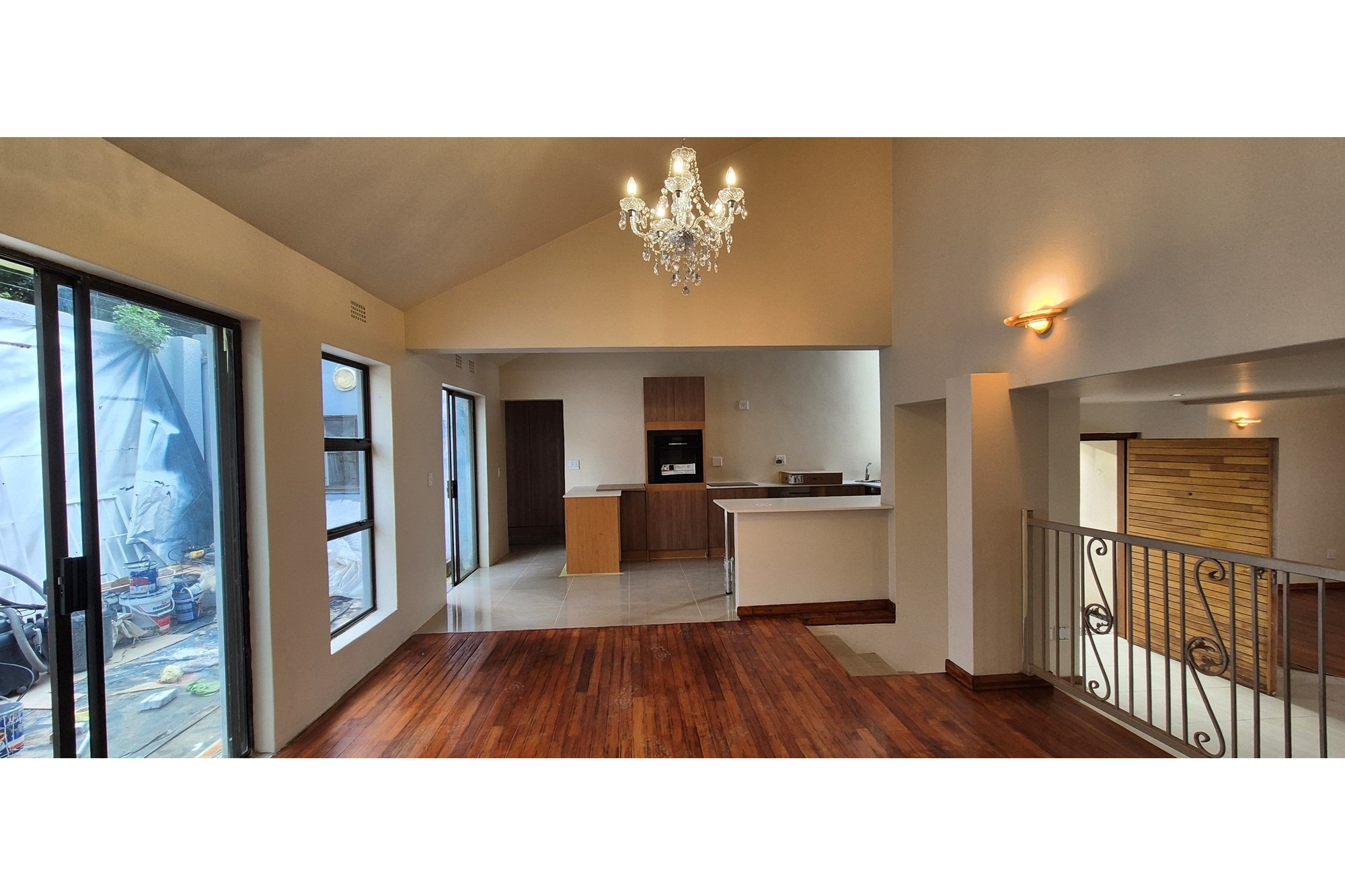 Beautiful Family Home with Views For Rental in Observatory