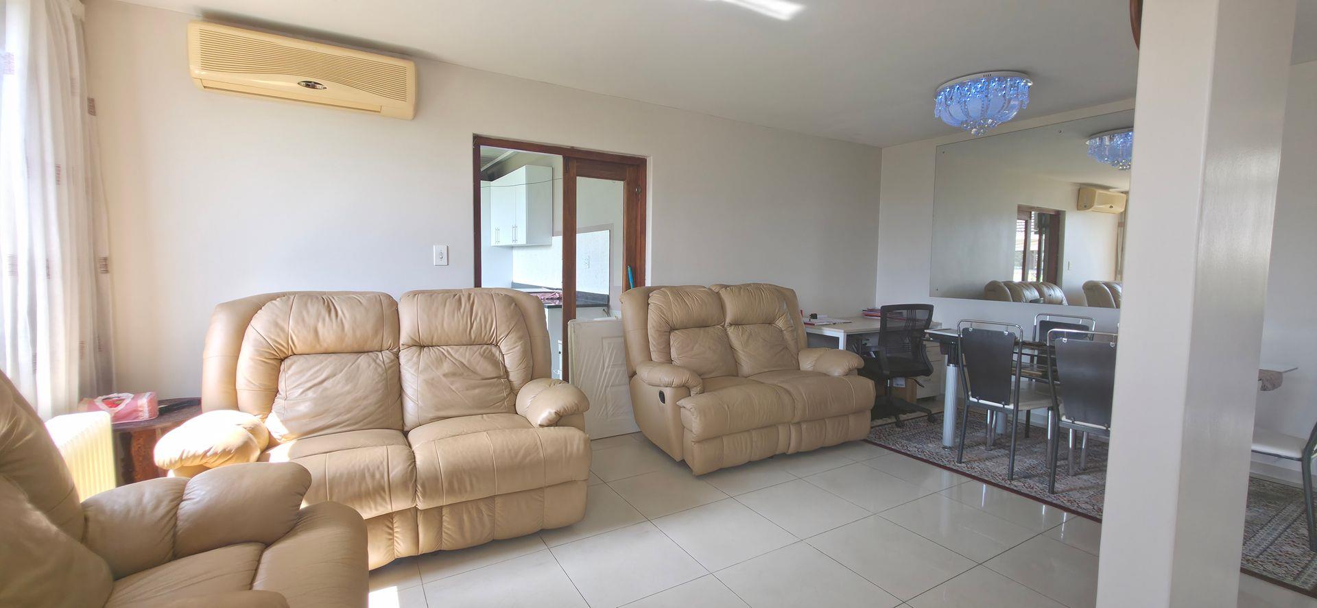 TOWNHOUSE For Sale in Morningside, Durban, KwaZulu Natal