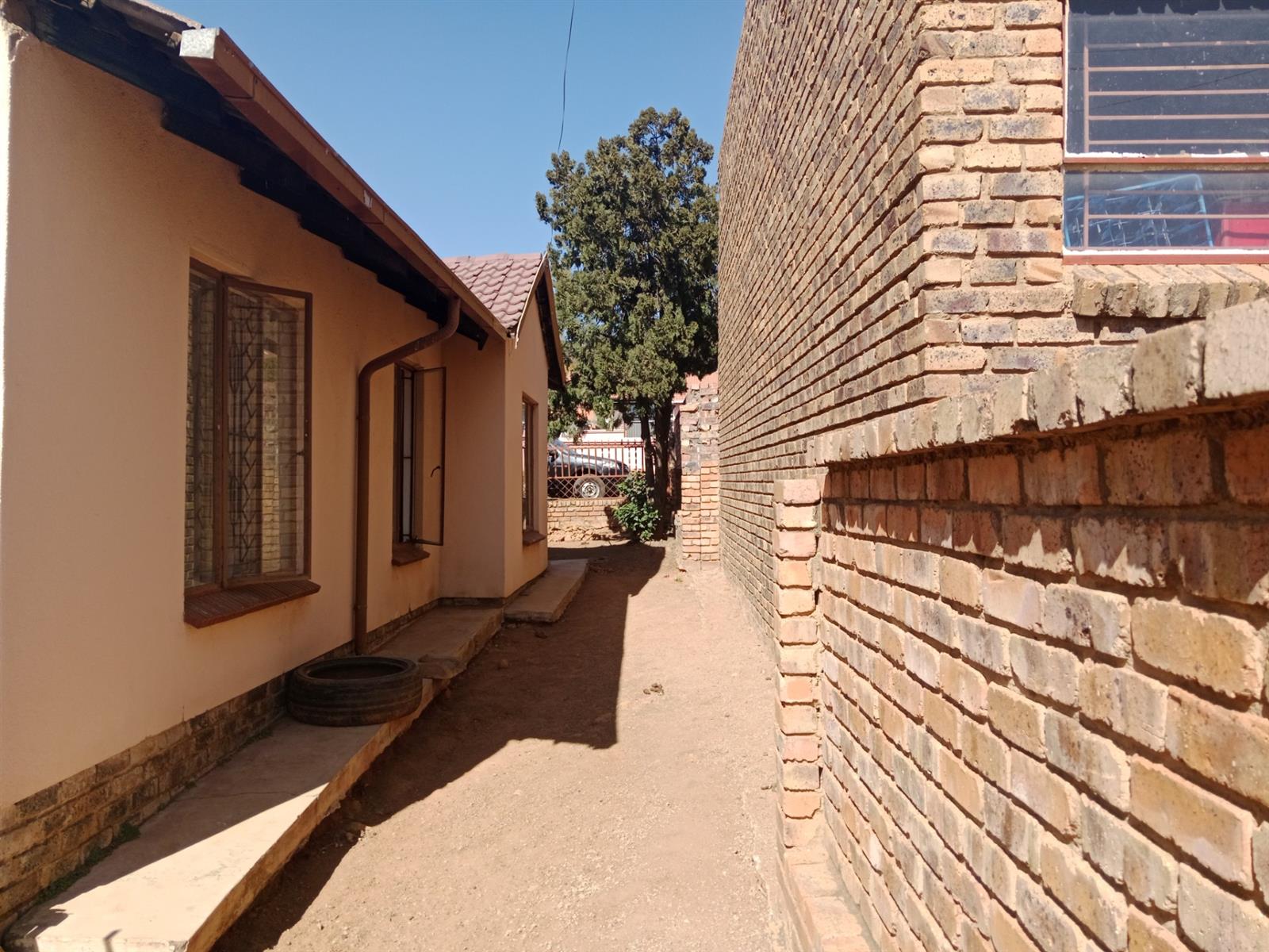 FOR SALE: Beautiful Family Home in Mabopane Unit M, Prime Investment Opportunity