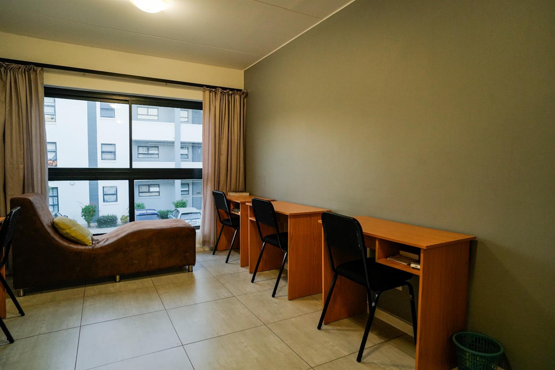 Apartment For Sale in Aan de Wijnlanden Stellenbosch Western Cape