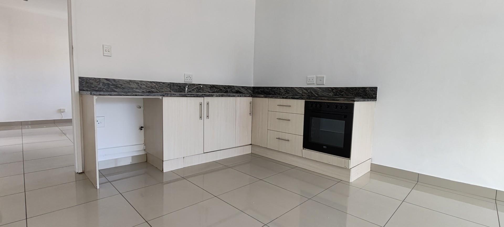 Spectacular 2nd Floor 1-Bedroom Apartment in Bergvliet Vistas