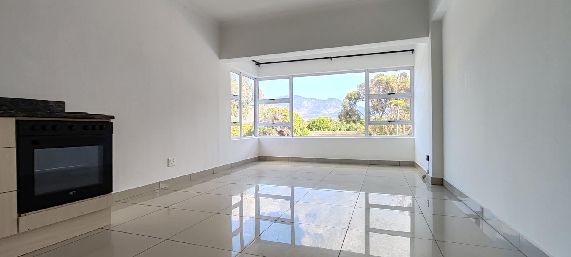 Spectacular 2nd Floor 1-Bedroom Apartment in Bergvliet Vistas