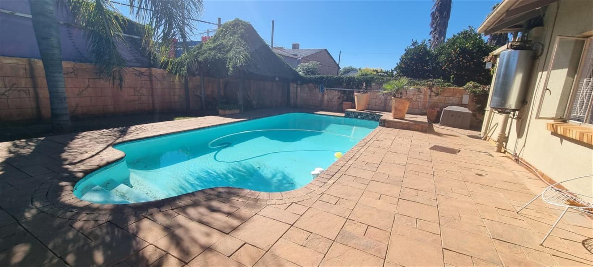 Prime Investment opportunity - Ideal for Student accommodation or family living