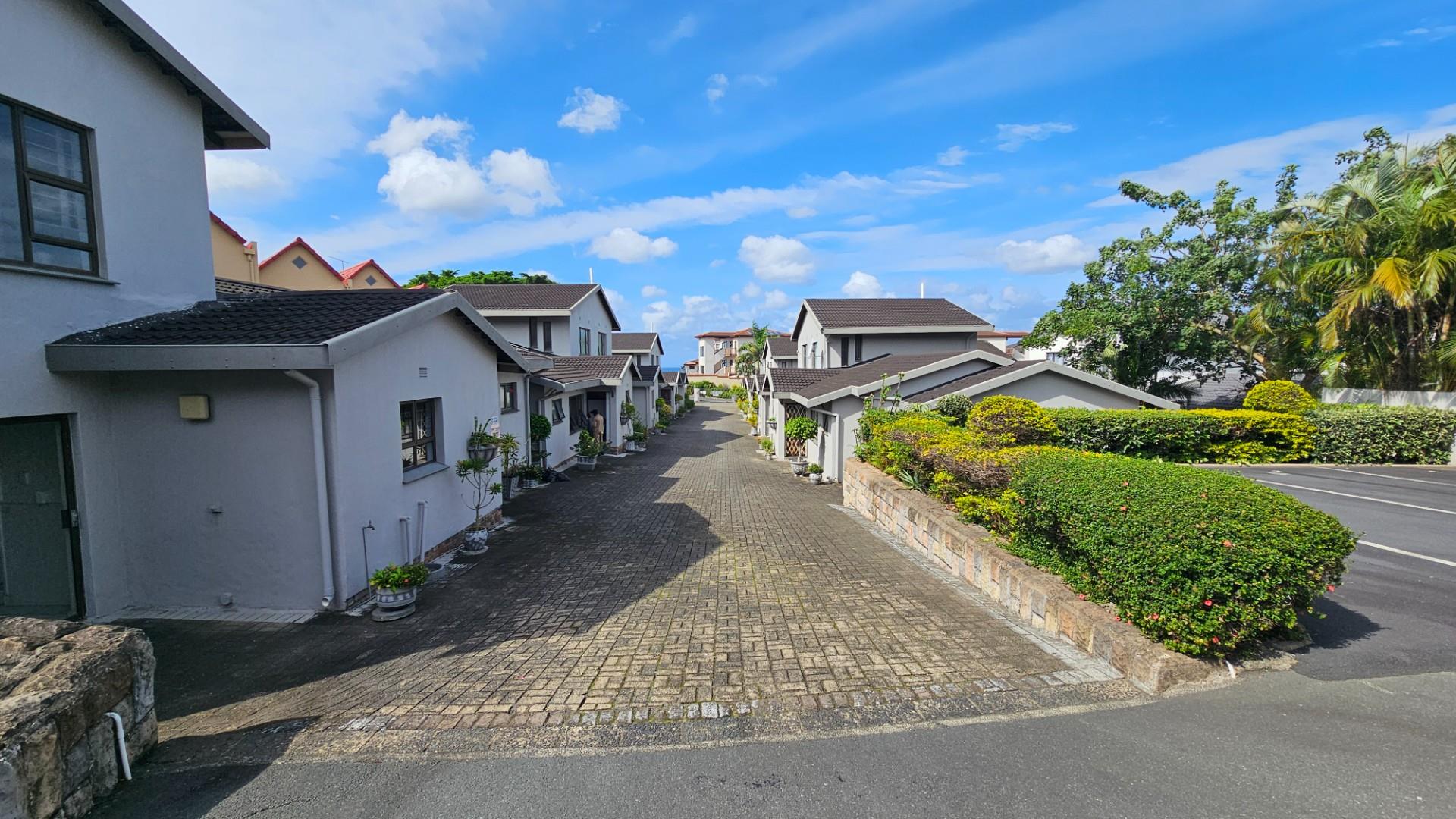 Townhouse for sale in Uvongo Beach, Margate, KwaZulu Natal, 194 m²