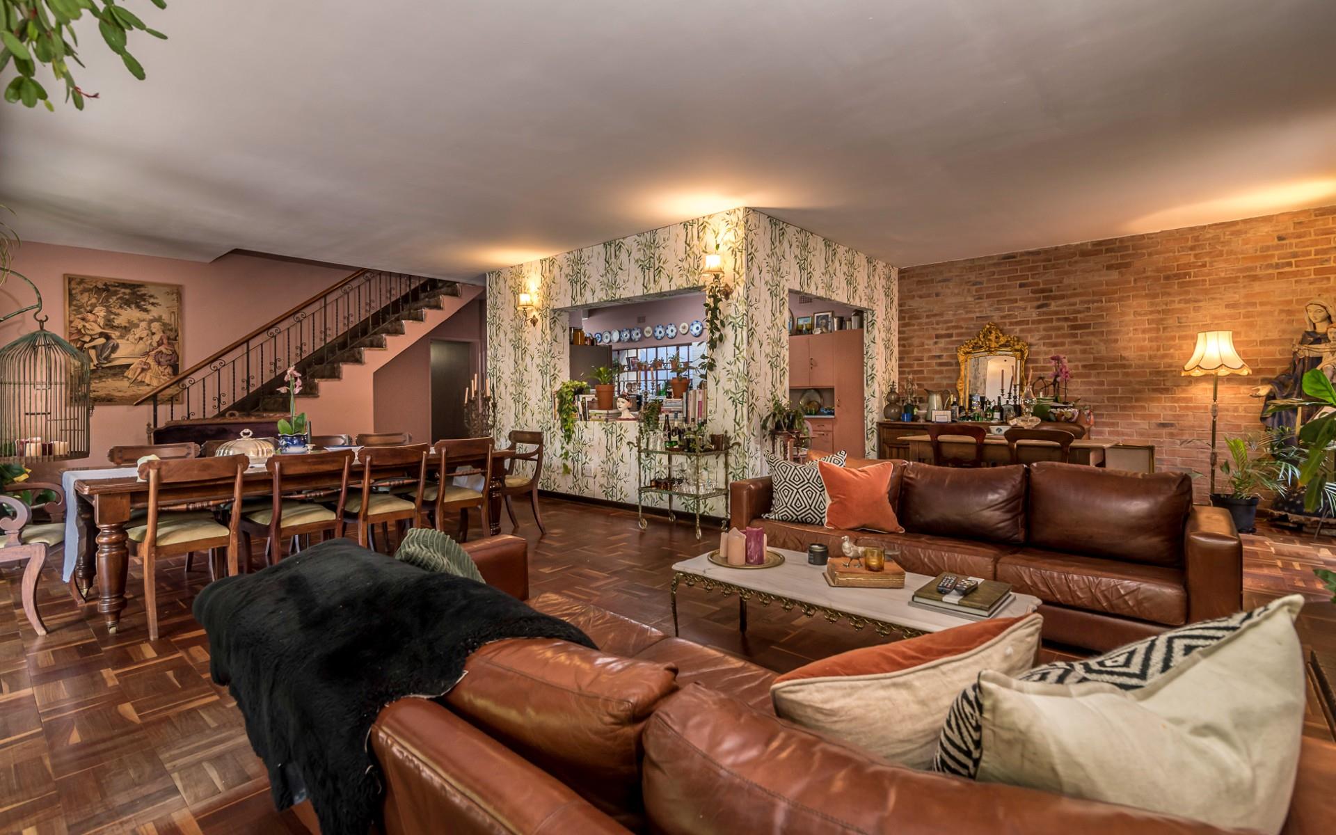 Four Bedroom Family Home in Hurlingham with Five Income Generating Guest Suites