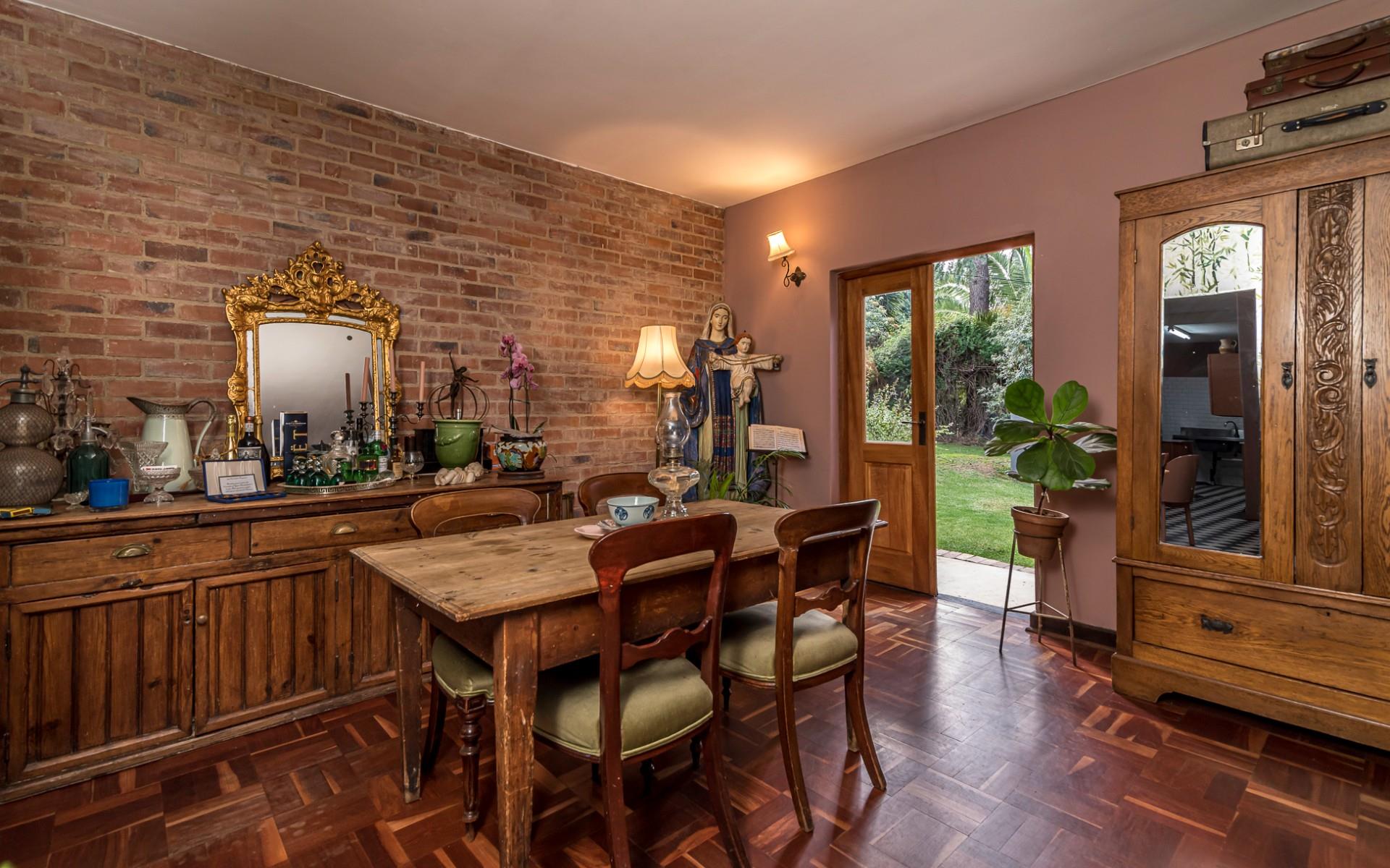 Four Bedroom Family Home in Hurlingham with Five Income Generating Guest Suites