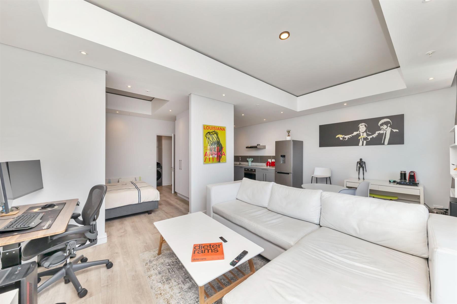 Furnished 1 Bedroom Apartment on the 23rd Floor - Harbour Arch
