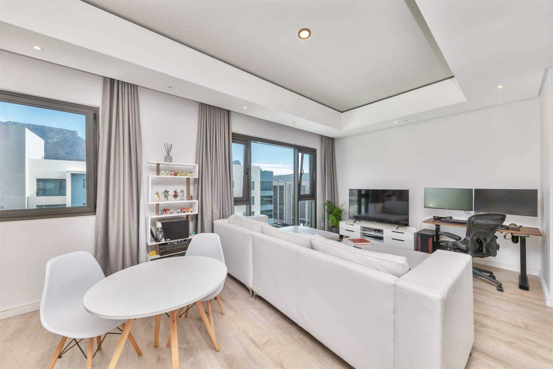 Furnished 1 Bedroom Apartment on the 23rd Floor - Harbour Arch