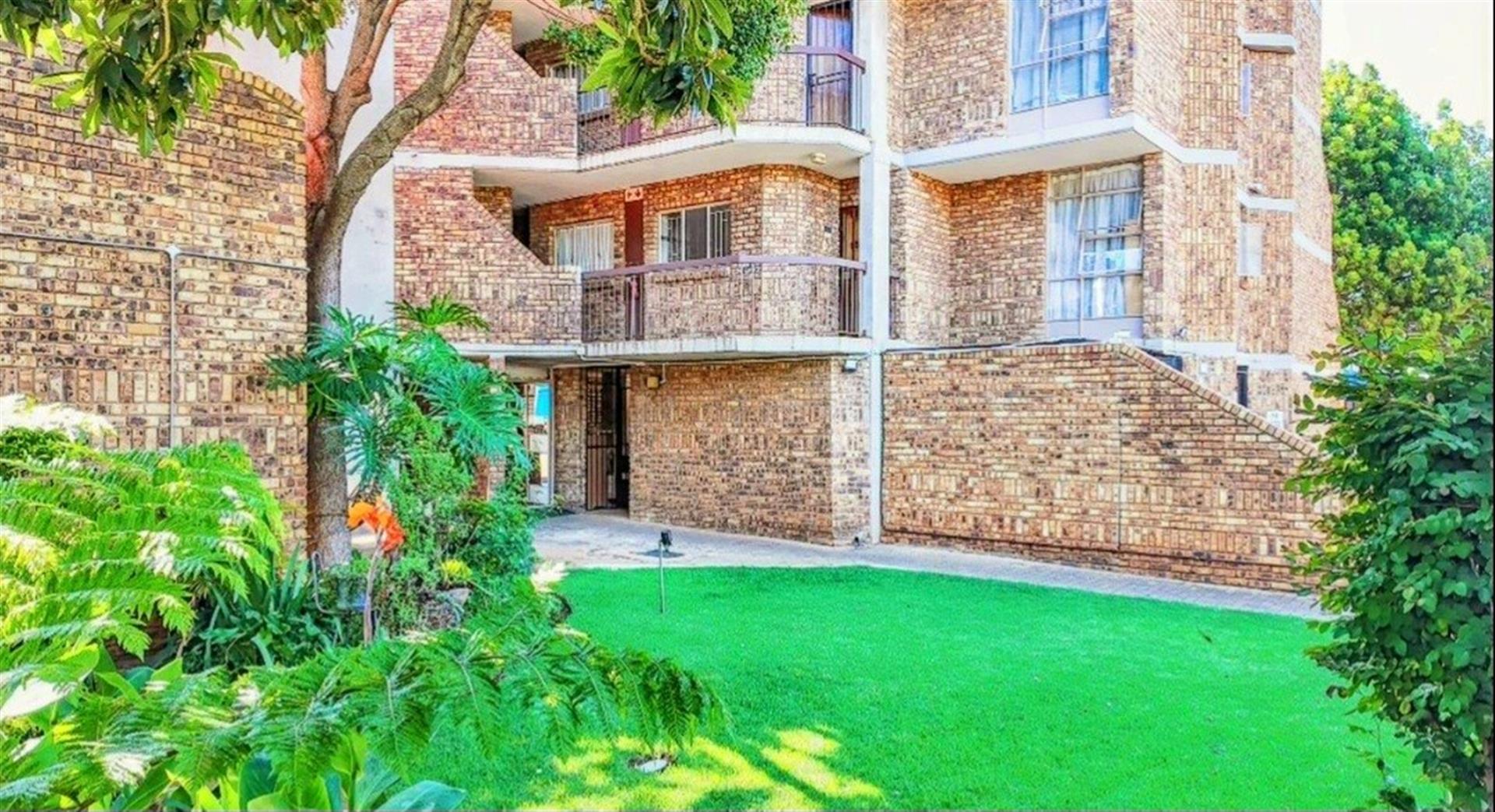 MORDERN 2 BEDROOM APARTMENT IN PRETORIA NORTH
