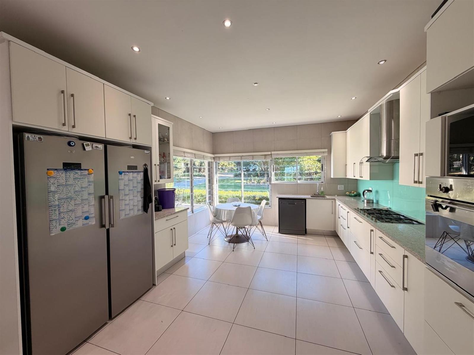Off-Grid Lifestyle Farm for Sale in Sunrise on Sea - 3.72ha Coastal Estate with Sea Views