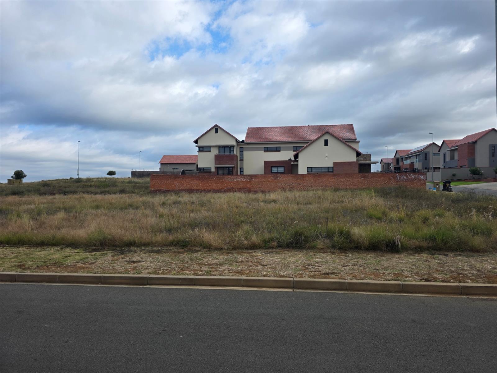Corner Vacant Stand in Sought-After Wild Olive Estate, Bloemfontein