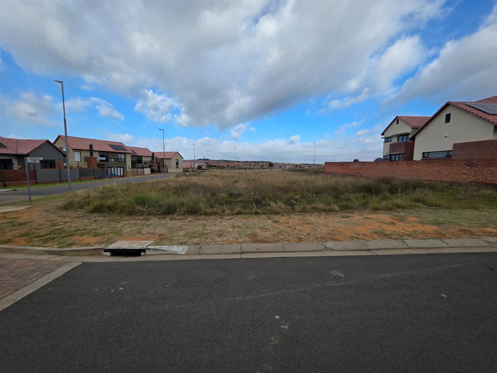 Corner Vacant Stand in Sought-After Wild Olive Estate, Bloemfontein