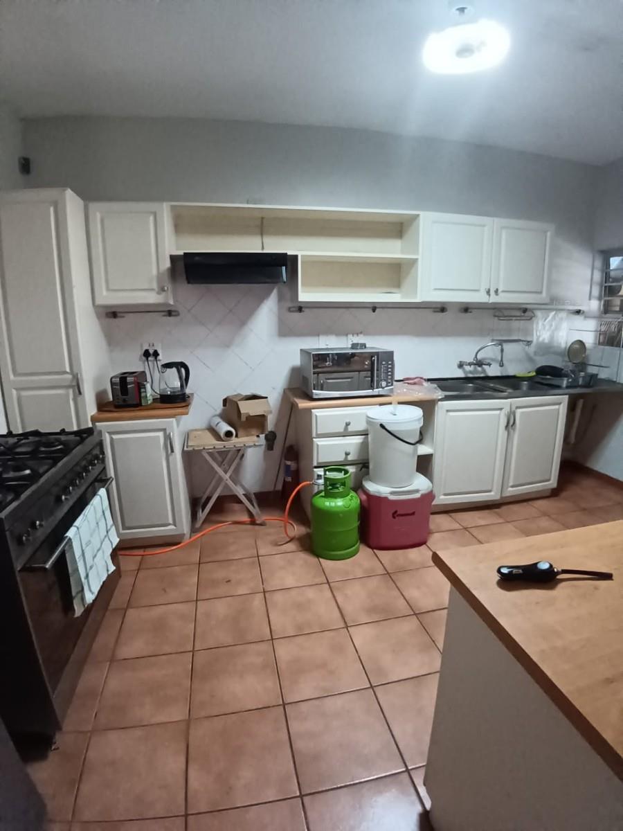 3 Bedroom Duplex to Rent in popular Inkwazi Complex (lots of extras)