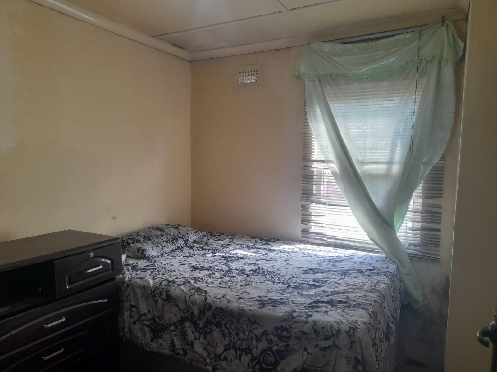 2 Bedroom House For Sale in Leiden, Delft