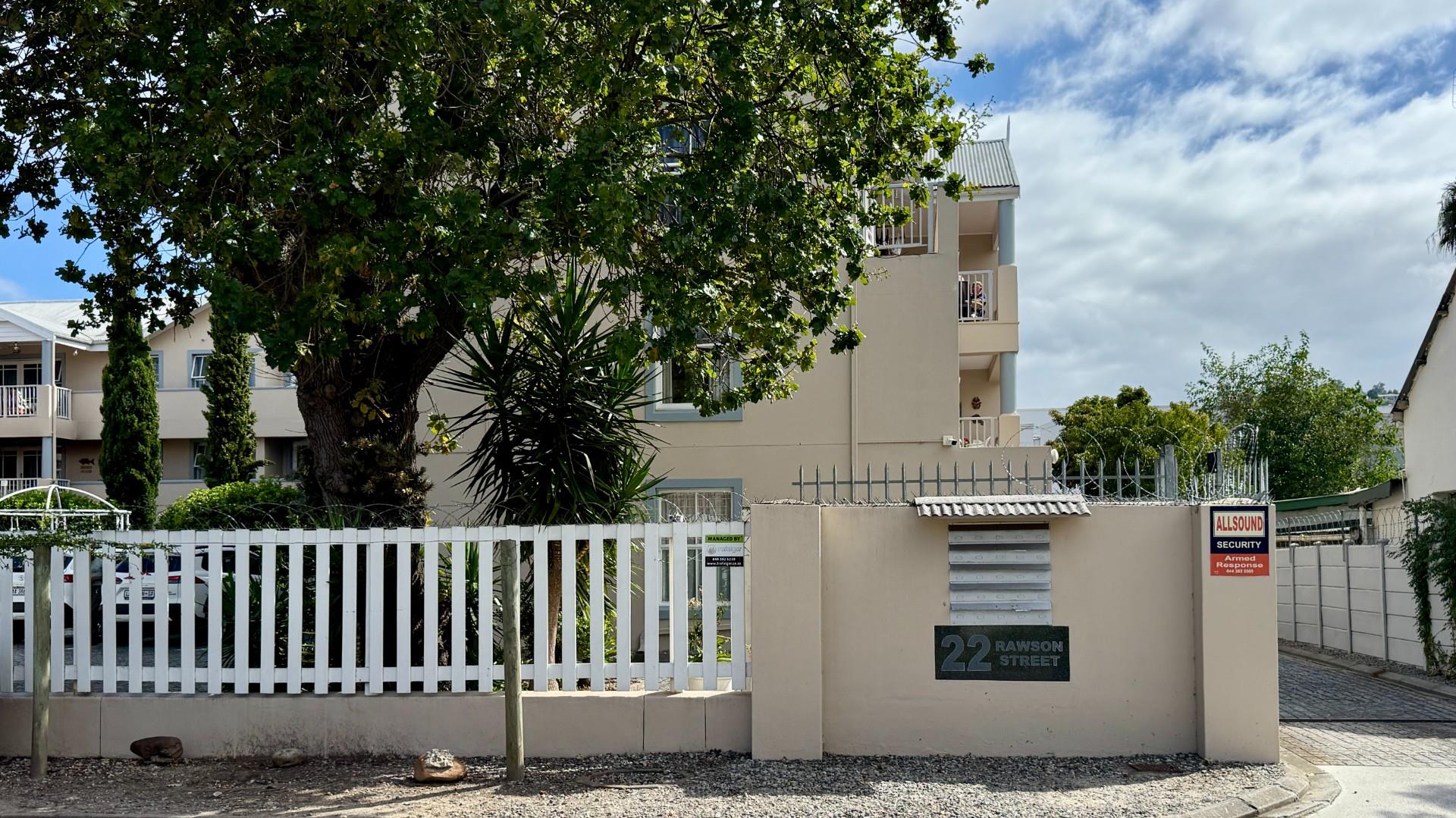 Apartment For Sale in Knysna Western Cape