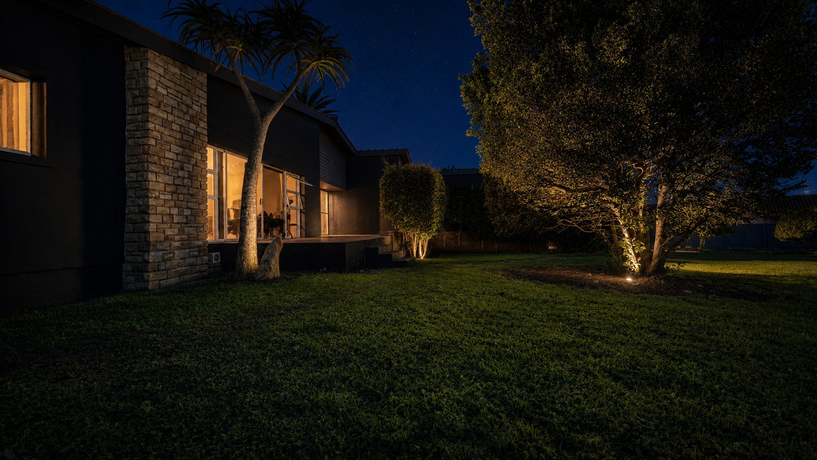 House For Sale in Mossel Bay Central Mossel Bay Western Cape