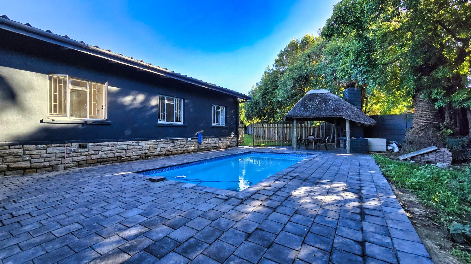 House For Sale in Mossel Bay Central Mossel Bay Western Cape